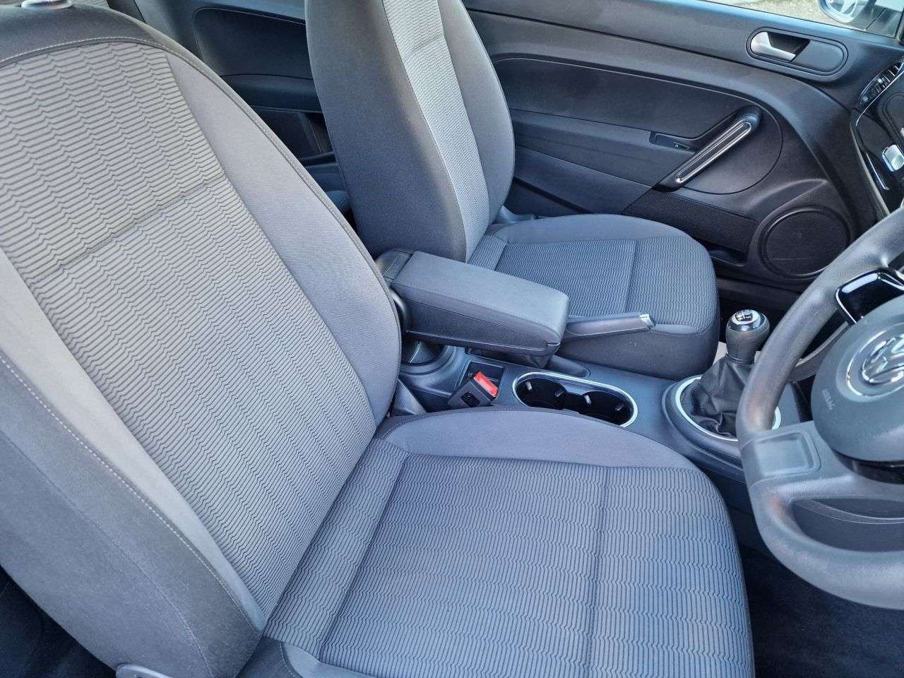 2015 VOLKSWAGEN BEETLE 2015 VOLKSWAGEN BEETLE