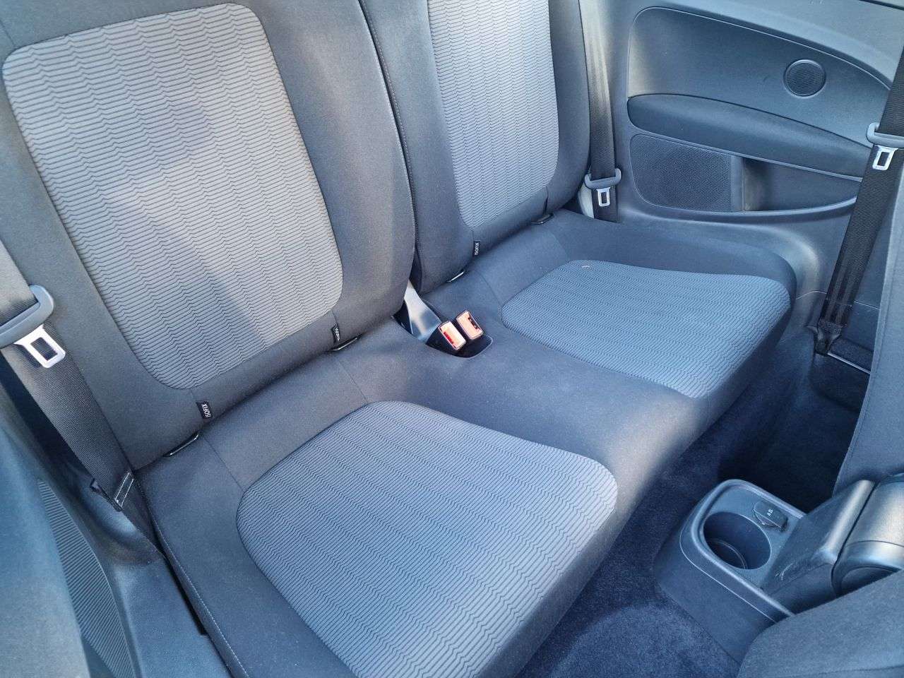 2015 VOLKSWAGEN BEETLE 2015 VOLKSWAGEN BEETLE