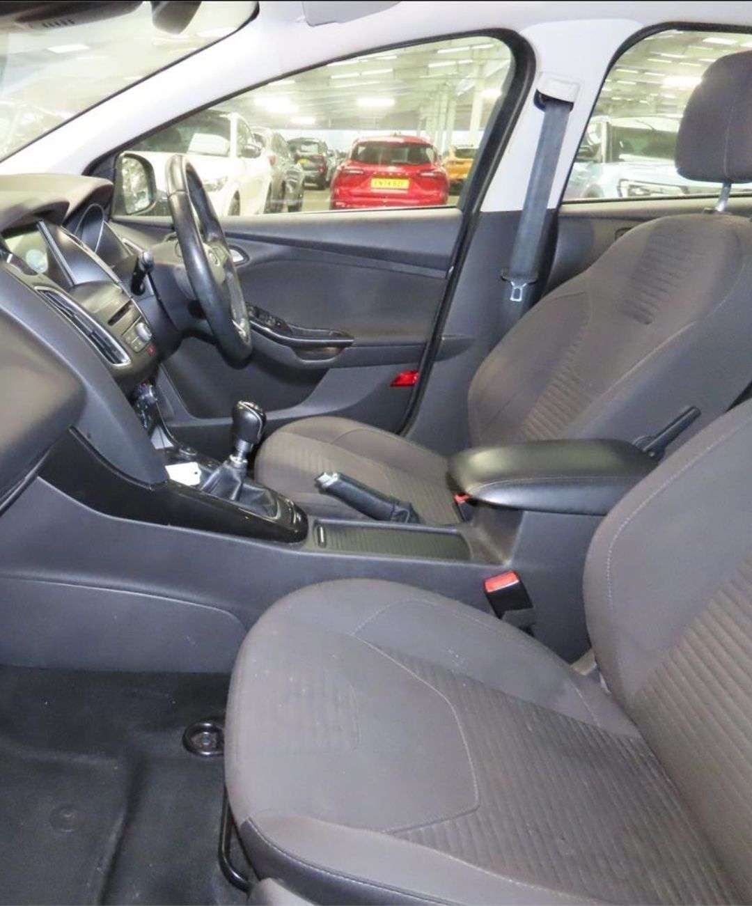 A 2017 FORD FOCUS 1.5 TDCi Titanium Hatchback 5dr Diesel Manual Euro 6 (s/s) (120 ps) TITANIU A 2017 FORD FOCUS 1.5 TDCi Titanium Hatchback 5dr Diesel Manual Euro 6 (s/s) (120 ps) TITANIU