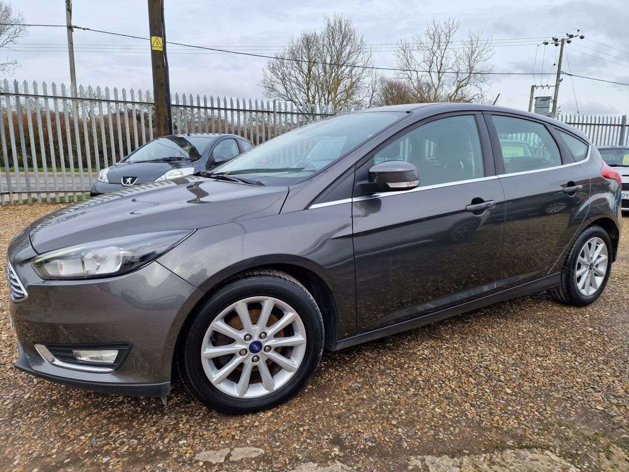 A 2017 FORD FOCUS 1.5 TDCi Titanium Hatchback 5dr Diesel Manual Euro 6 (s/s) (120 ps) TITANIU A 2017 FORD FOCUS 1.5 TDCi Titanium Hatchback 5dr Diesel Manual Euro 6 (s/s) (120 ps) TITANIU