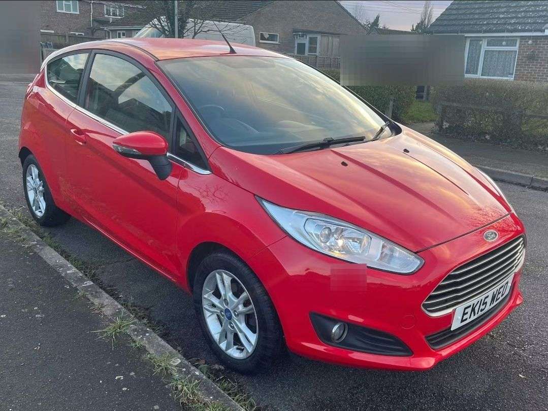 A 2015 FORD FIESTA 1.25 Zetec Hatchback 3dr Petrol Manual Euro 6 (82 ps) BLUETOOTH! PETROL ZET A 2015 FORD FIESTA 1.25 Zetec Hatchback 3dr Petrol Manual Euro 6 (82 ps) BLUETOOTH! PETROL ZET