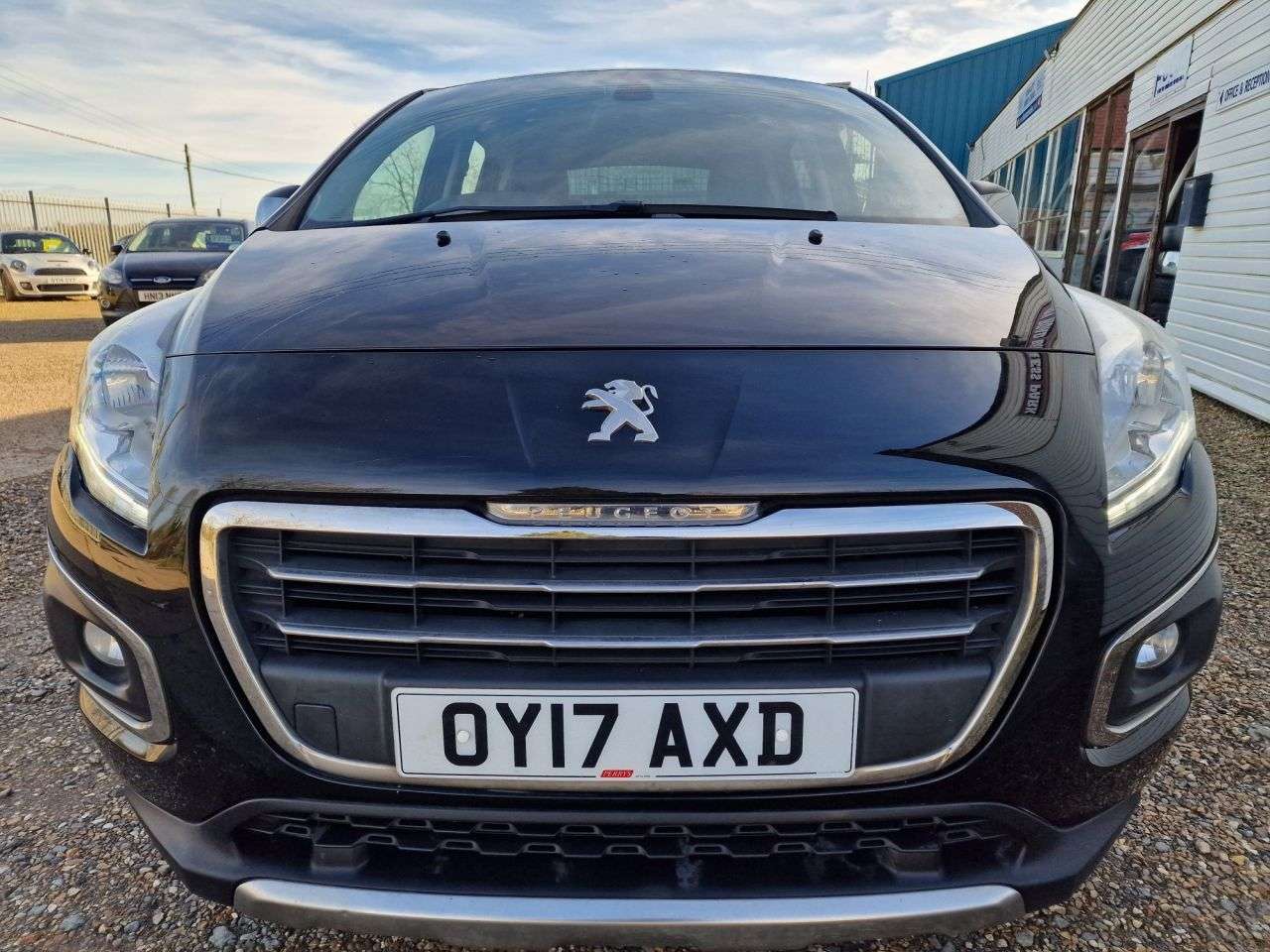 A 2017 PEUGEOT 3008 1.6 BlueHDi Active SUV 5dr Diesel Manual Euro 6 (s/s) (120 ps) CRUISE +;PAR A 2017 PEUGEOT 3008 1.6 BlueHDi Active SUV 5dr Diesel Manual Euro 6 (s/s) (120 ps) CRUISE +;PAR