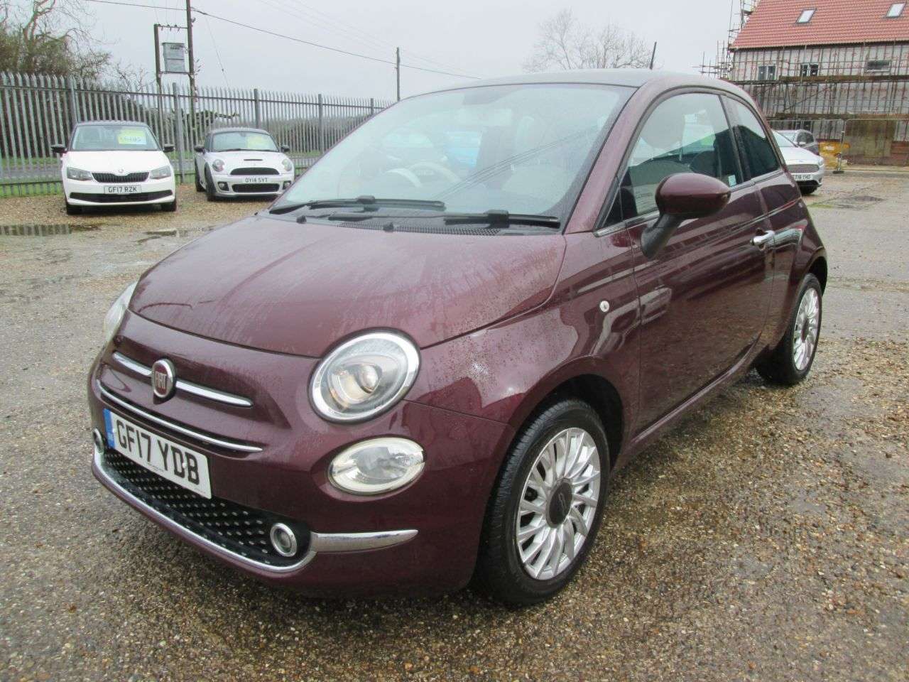 A 2017 FIAT 500 1.2 Lounge Hatchback 3dr Petrol Manual Euro 6 (s/s) (69 bhp) NAVIGATION , L A 2017 FIAT 500 1.2 Lounge Hatchback 3dr Petrol Manual Euro 6 (s/s) (69 bhp) NAVIGATION , L