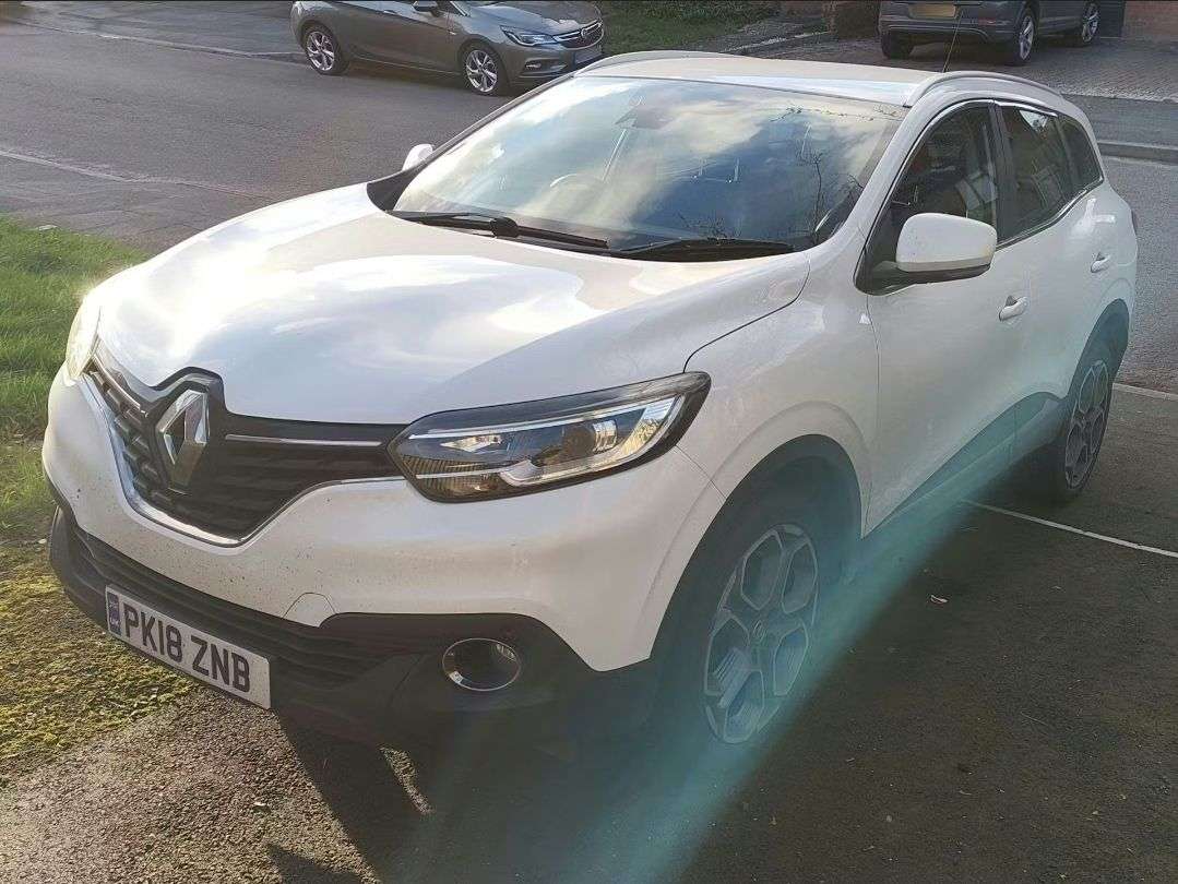 A 2018 RENAULT KADJAR 1.2 TCe Dynamique S Nav SUV 5dr Petrol Manual Euro 6 (s/s) (130 ps) ULEZ CO A 2018 RENAULT KADJAR 1.2 TCe Dynamique S Nav SUV 5dr Petrol Manual Euro 6 (s/s) (130 ps) ULEZ CO
