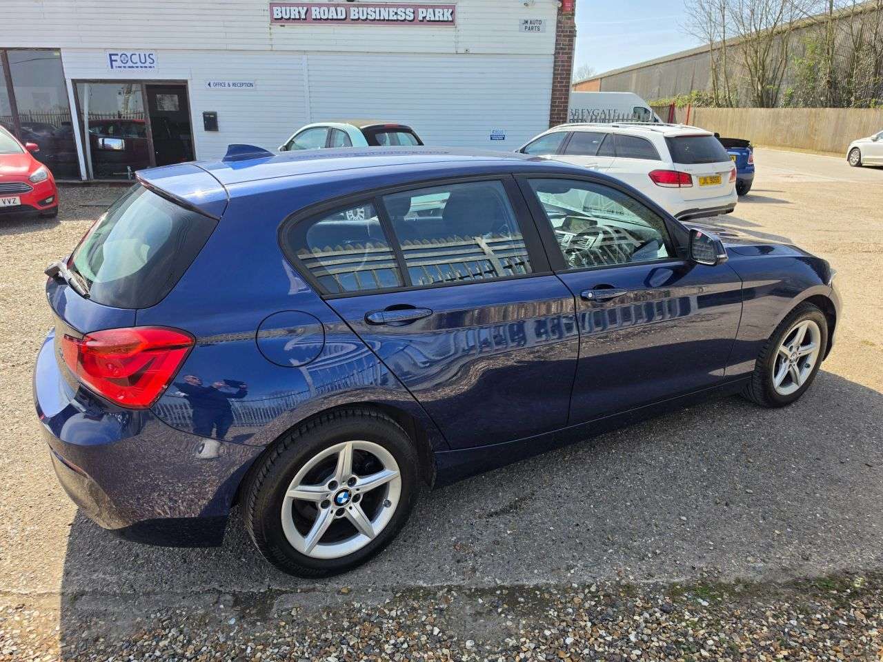 2017 BMW 1 SERIES 2017 BMW 1 SERIES