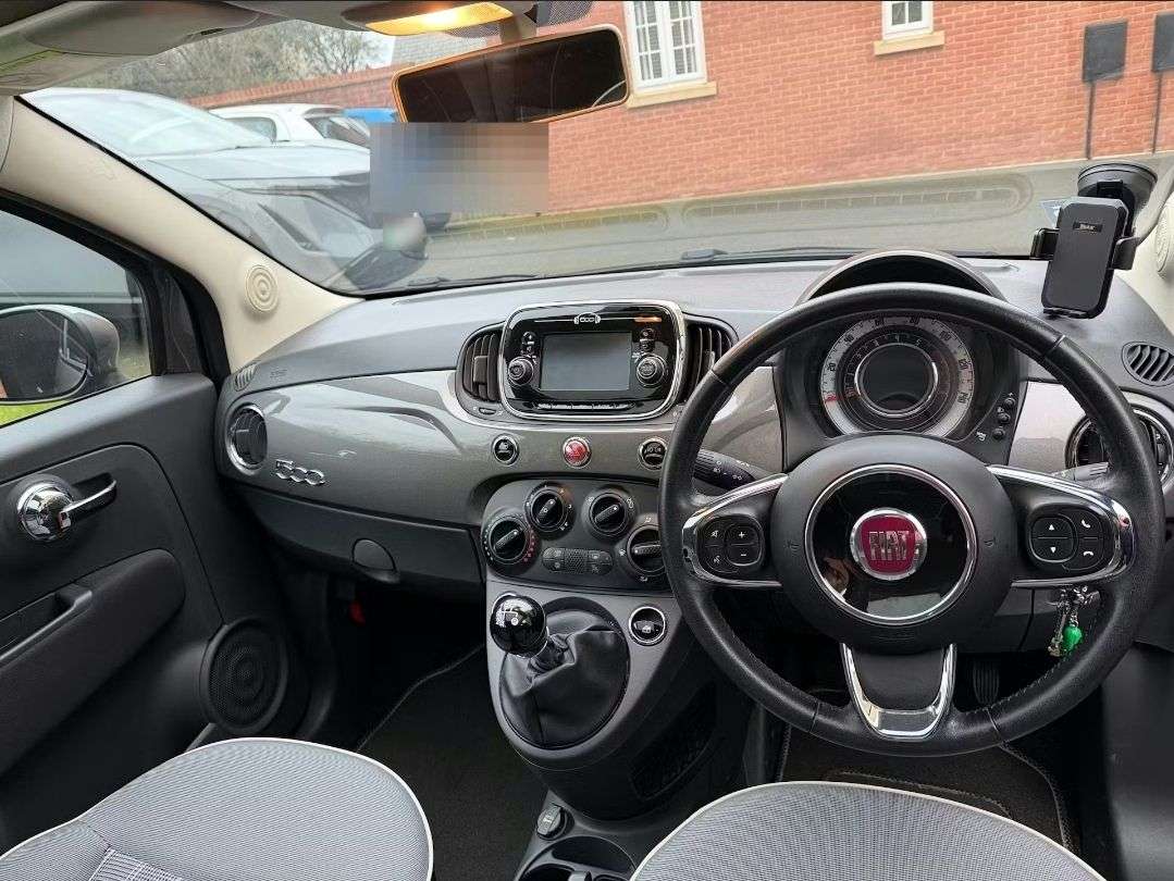 2017 FIAT 500 2017 FIAT 500