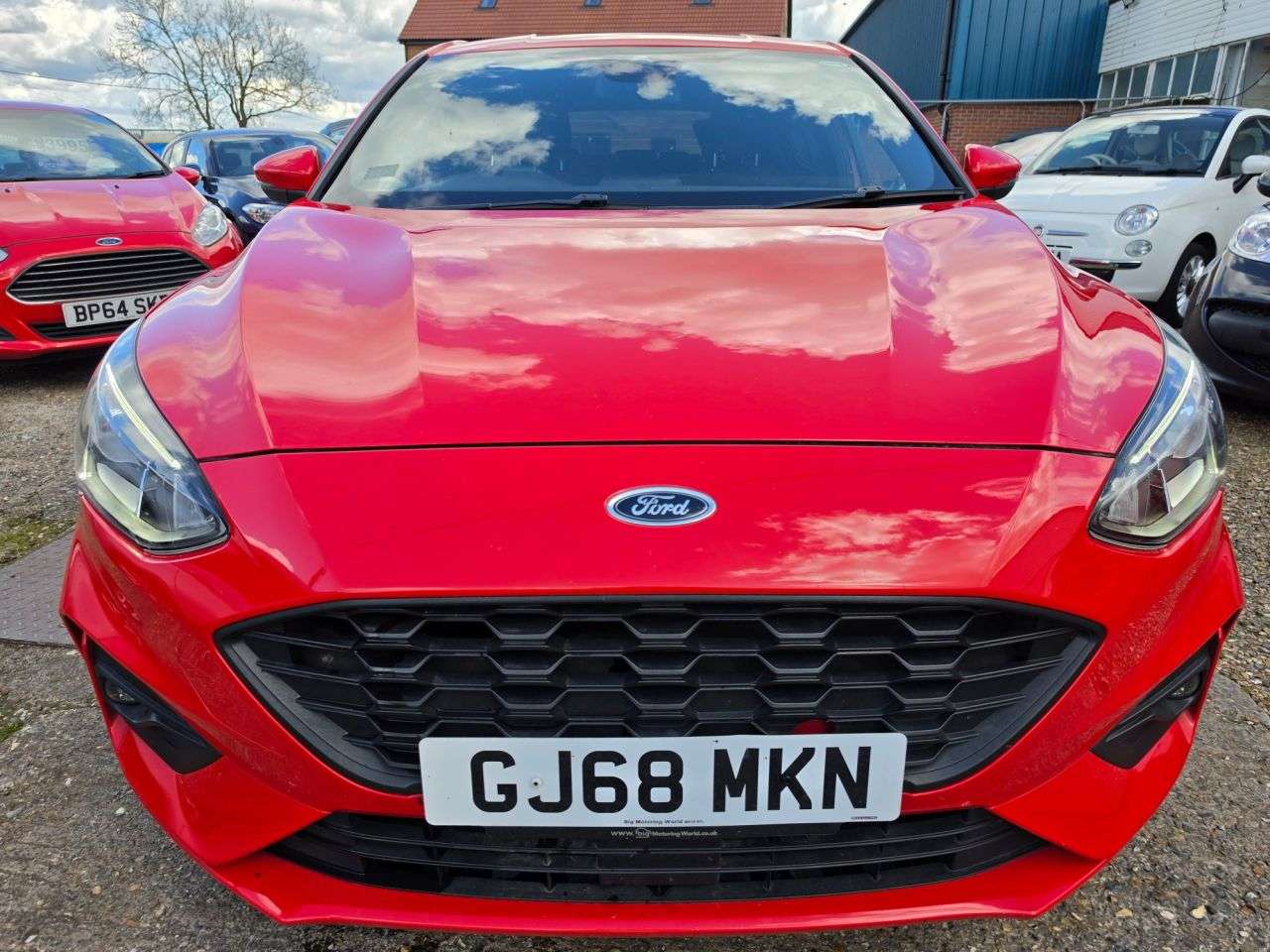 A 2018 FORD FOCUS 1.0T EcoBoost ST-Line Hatchback 5dr Petrol Manual Euro 6 (s/s) (125 ps) CRU A 2018 FORD FOCUS 1.0T EcoBoost ST-Line Hatchback 5dr Petrol Manual Euro 6 (s/s) (125 ps) CRU