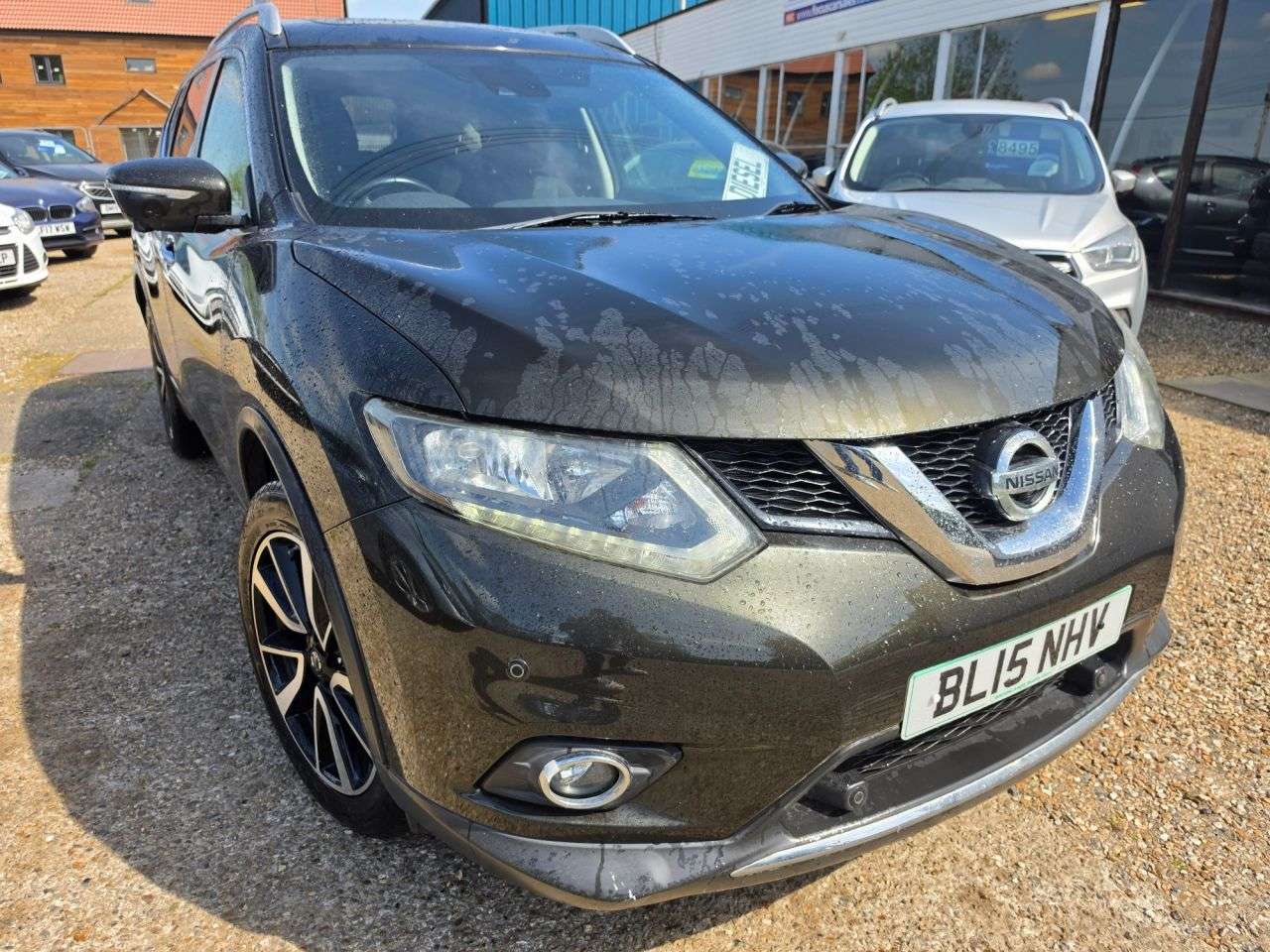 A 2015 NISSAN X-TRAIL 1.6 dCi n-tec SUV 5dr Diesel Manual Euro 5 (s/s) (130 ps) LOW MILEAGE + NAV A 2015 NISSAN X-TRAIL 1.6 dCi n-tec SUV 5dr Diesel Manual Euro 5 (s/s) (130 ps) LOW MILEAGE + NAV