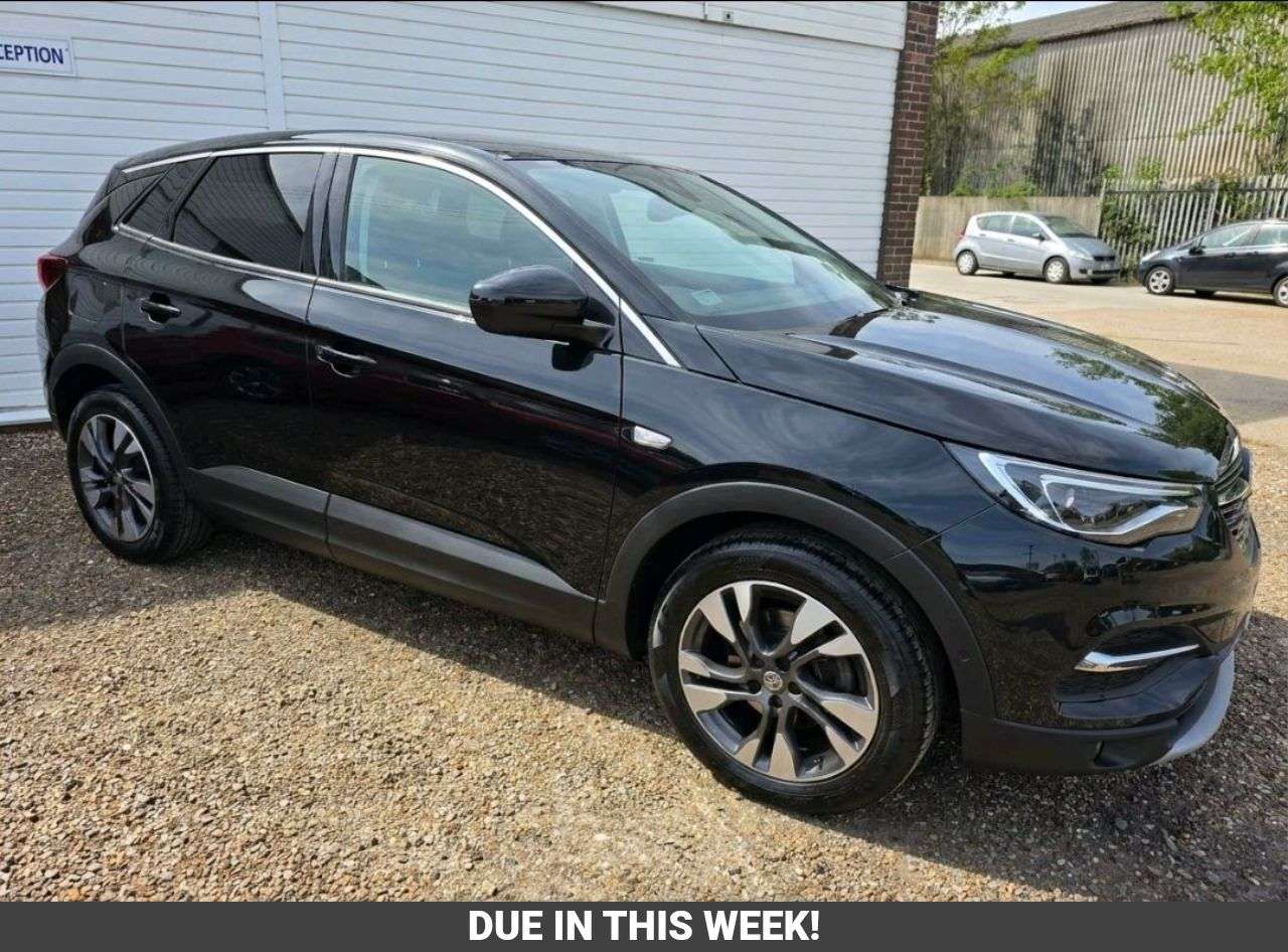 A 2018 VAUXHALL GRANDLAND X 1.2 Turbo Sport Nav SUV 5dr Petrol Manual Euro 6 (s/s) (130 ps) NAVIGATION A 2018 VAUXHALL GRANDLAND X 1.2 Turbo Sport Nav SUV 5dr Petrol Manual Euro 6 (s/s) (130 ps) NAVIGATION