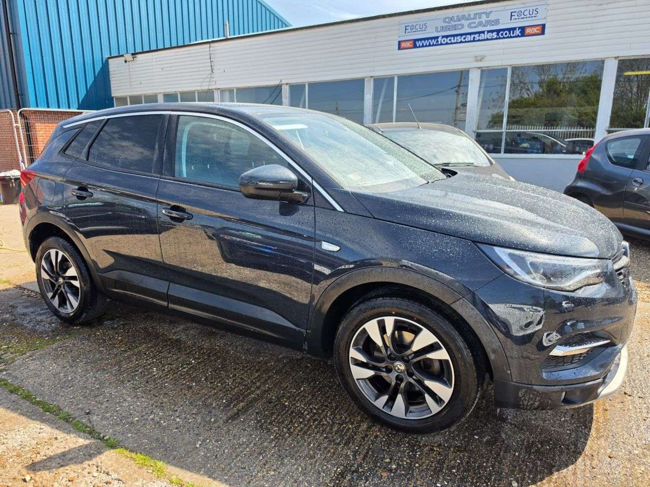 A 2018 VAUXHALL GRANDLAND X 1.2 Turbo Sport Nav SUV 5dr Petrol Manual Euro 6 (s/s) (130 ps) NAVIGATION A 2018 VAUXHALL GRANDLAND X 1.2 Turbo Sport Nav SUV 5dr Petrol Manual Euro 6 (s/s) (130 ps) NAVIGATION