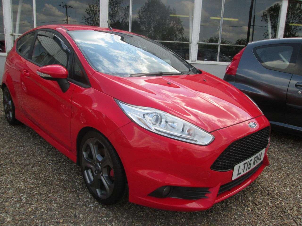 A 2015 FORD FIESTA 1.6T EcoBoost ST-2 Hatchback 3dr Petrol Manual Euro 6 (182 ps) RECARO PART A 2015 FORD FIESTA 1.6T EcoBoost ST-2 Hatchback 3dr Petrol Manual Euro 6 (182 ps) RECARO PART