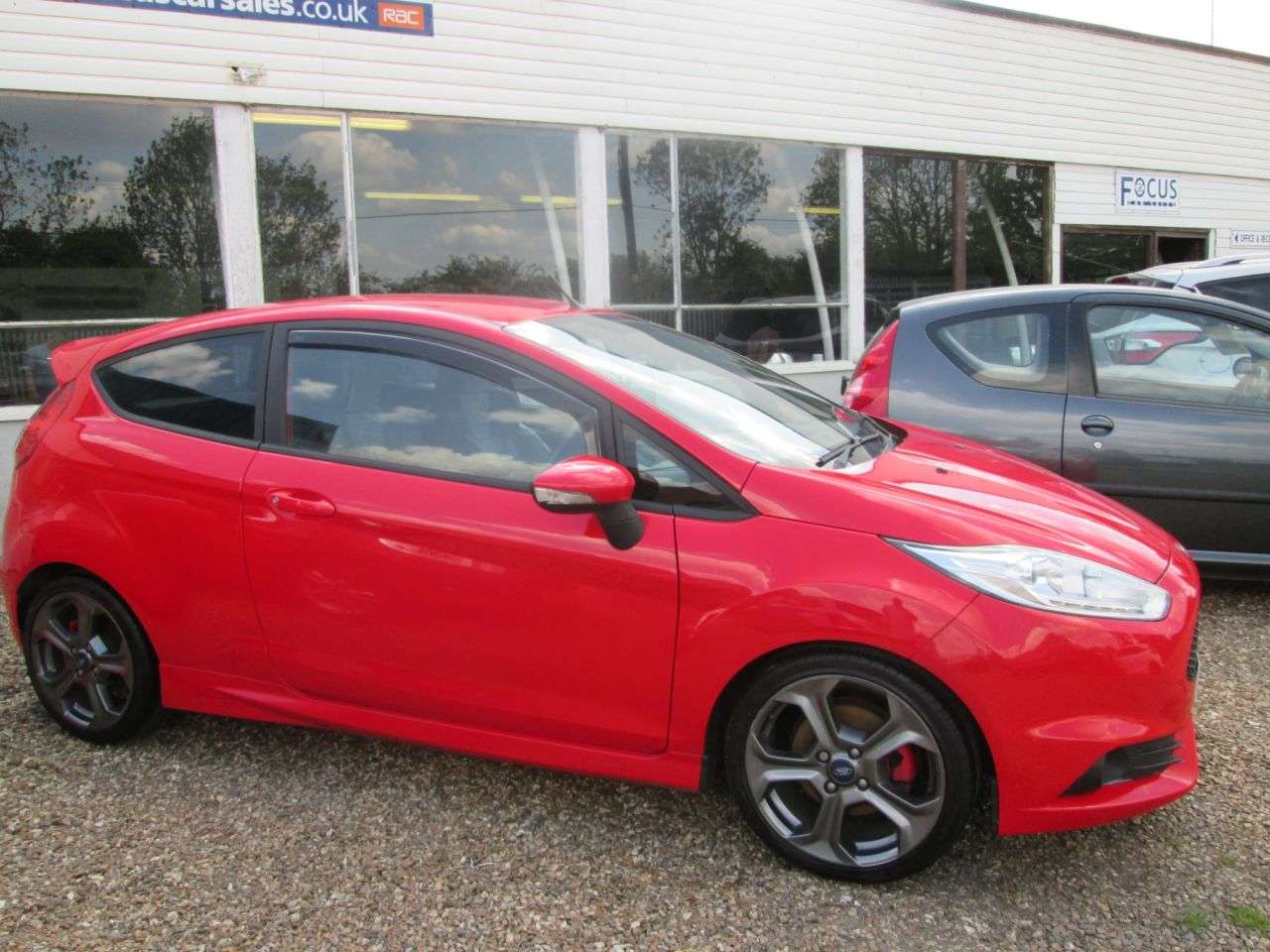A 2015 FORD FIESTA 1.6T EcoBoost ST-2 Hatchback 3dr Petrol Manual Euro 6 (182 ps) RECARO PART A 2015 FORD FIESTA 1.6T EcoBoost ST-2 Hatchback 3dr Petrol Manual Euro 6 (182 ps) RECARO PART
