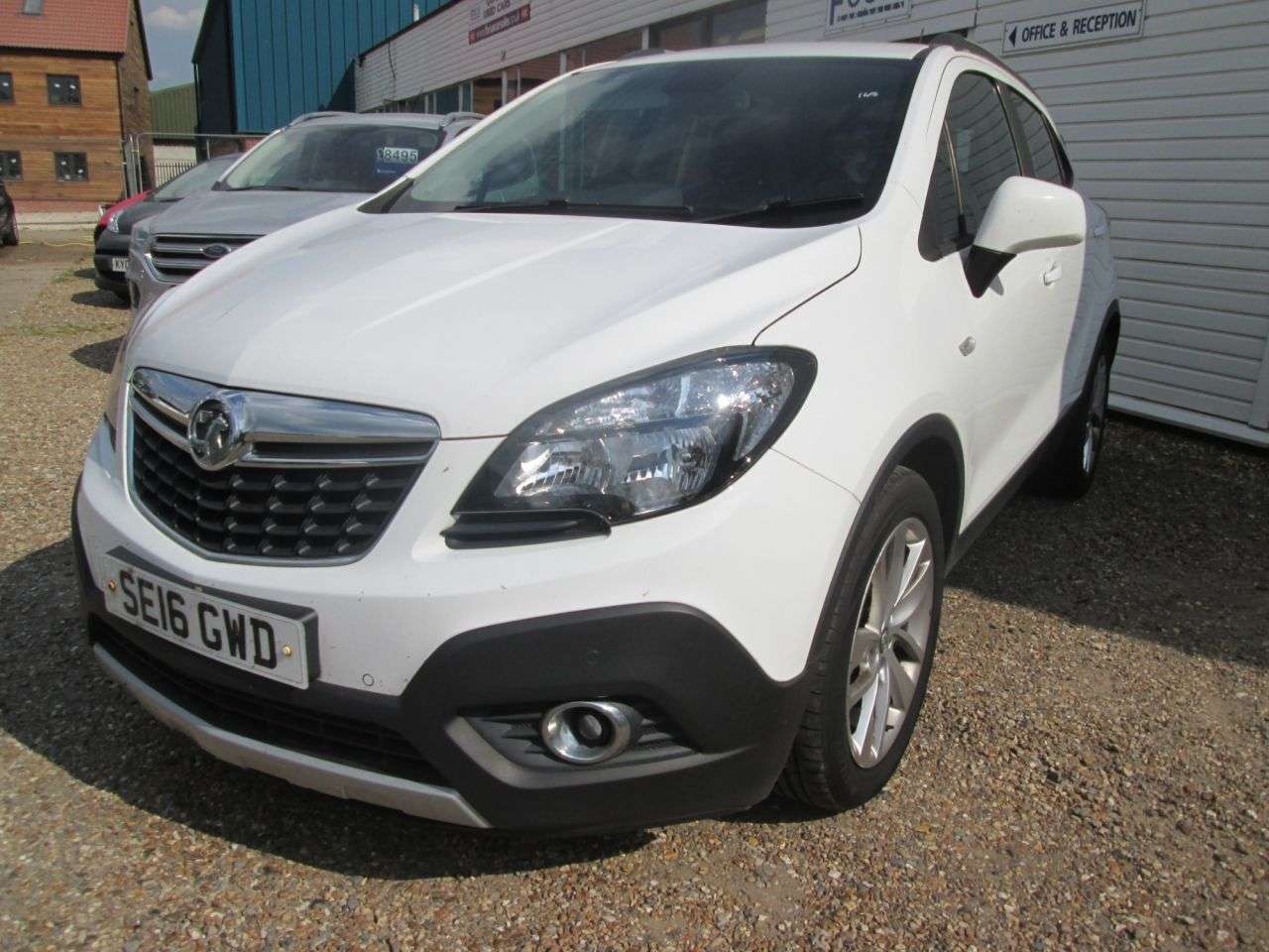 A 2016 VAUXHALL MOKKA 1.4i Turbo Tech Line SUV 5dr Petrol Manual 2WD Euro 6 (s/s) (140 ps) NAVIGA A 2016 VAUXHALL MOKKA 1.4i Turbo Tech Line SUV 5dr Petrol Manual 2WD Euro 6 (s/s) (140 ps) NAVIGA