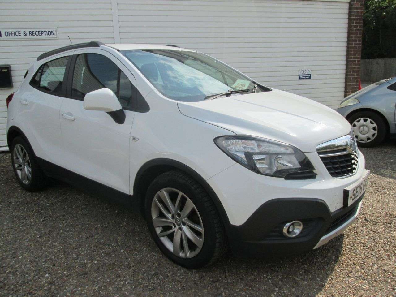 A 2016 VAUXHALL MOKKA 1.4i Turbo Tech Line SUV 5dr Petrol Manual 2WD Euro 6 (s/s) (140 ps) NAVIGA A 2016 VAUXHALL MOKKA 1.4i Turbo Tech Line SUV 5dr Petrol Manual 2WD Euro 6 (s/s) (140 ps) NAVIGA