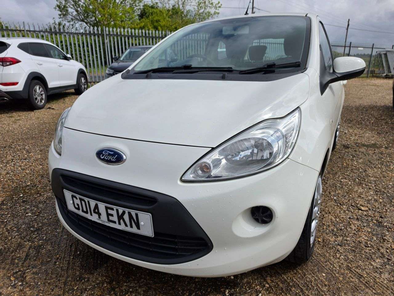 A 2014 FORD KA 1.2 Edge Hatchback 3dr Petrol Manual Euro 6 (s/s) (69 ps) LOW MILEAGE + £30 A 2014 FORD KA 1.2 Edge Hatchback 3dr Petrol Manual Euro 6 (s/s) (69 ps) LOW MILEAGE + £30