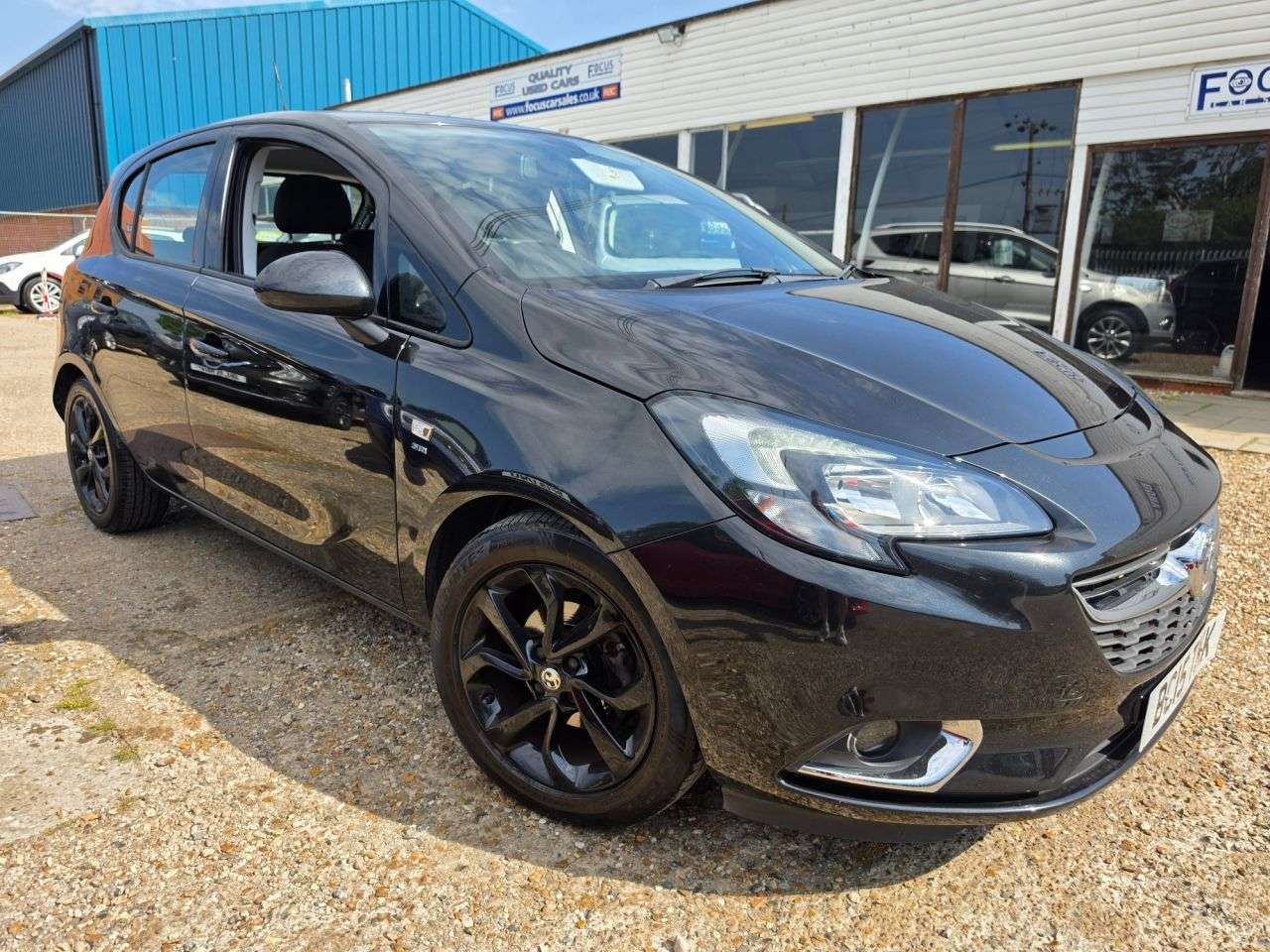A 2015 VAUXHALL CORSA 1.4i ecoFLEX SRi Hatchback 5dr Petrol Manual Euro 6 (90 ps) LOW MILEAGE! DA A 2015 VAUXHALL CORSA 1.4i ecoFLEX SRi Hatchback 5dr Petrol Manual Euro 6 (90 ps) LOW MILEAGE! DA