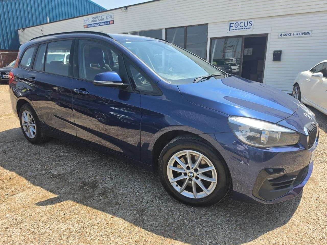 A 2019 BMW 2 SERIES GRAN TOURER 1.5 218i SE MPV 5dr Petrol Manual Euro 6 (s/s) (140 ps) 7 SEATS + CLIMATE + A 2019 BMW 2 SERIES GRAN TOURER 1.5 218i SE MPV 5dr Petrol Manual Euro 6 (s/s) (140 ps) 7 SEATS + CLIMATE +