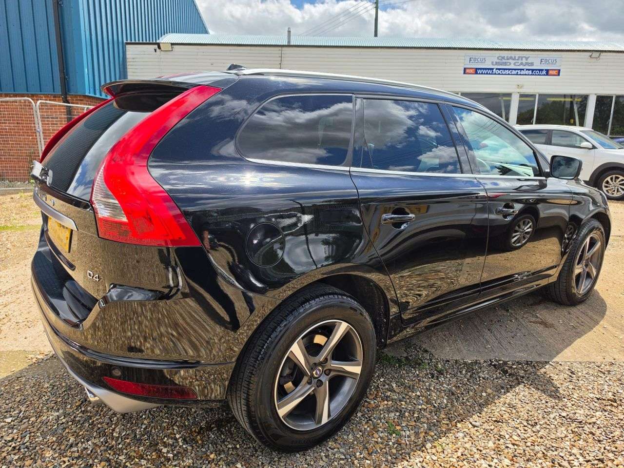 2016 VOLVO XC60 2016 VOLVO XC60