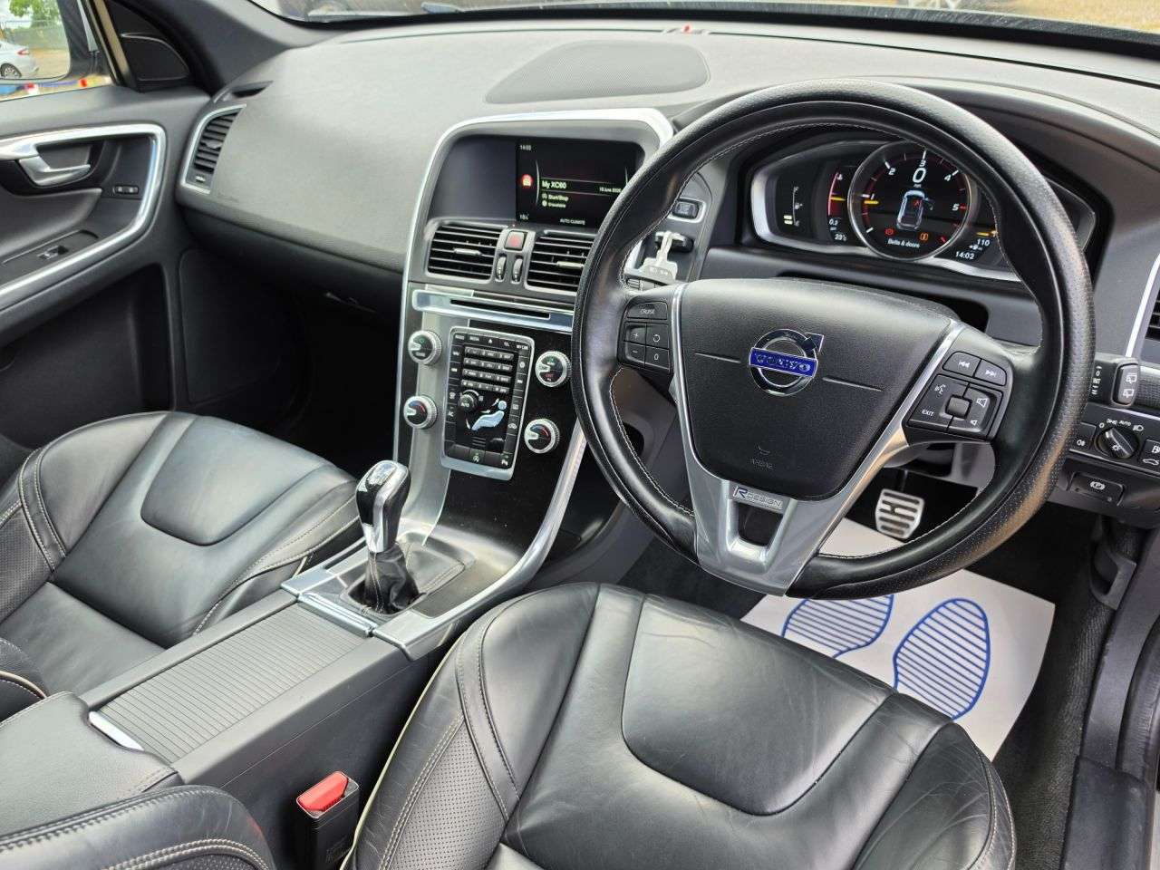 2016 VOLVO XC60 2016 VOLVO XC60