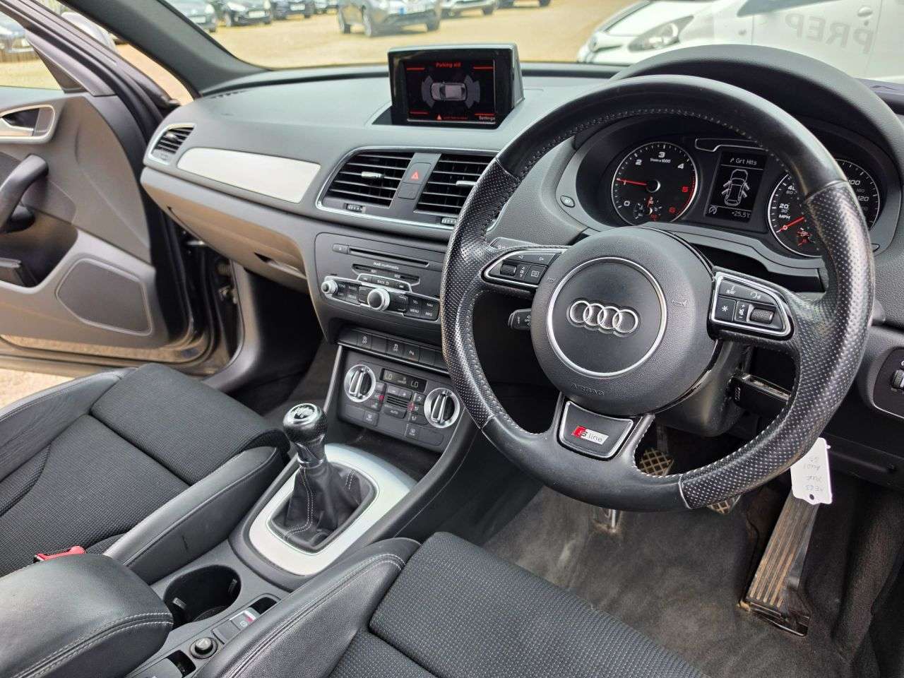 2013 AUDI Q3 2013 AUDI Q3