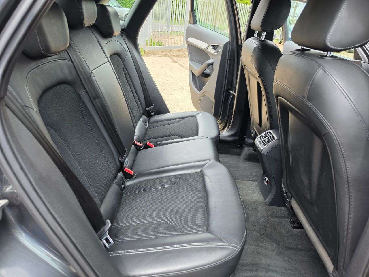 2013 AUDI Q3 2013 AUDI Q3