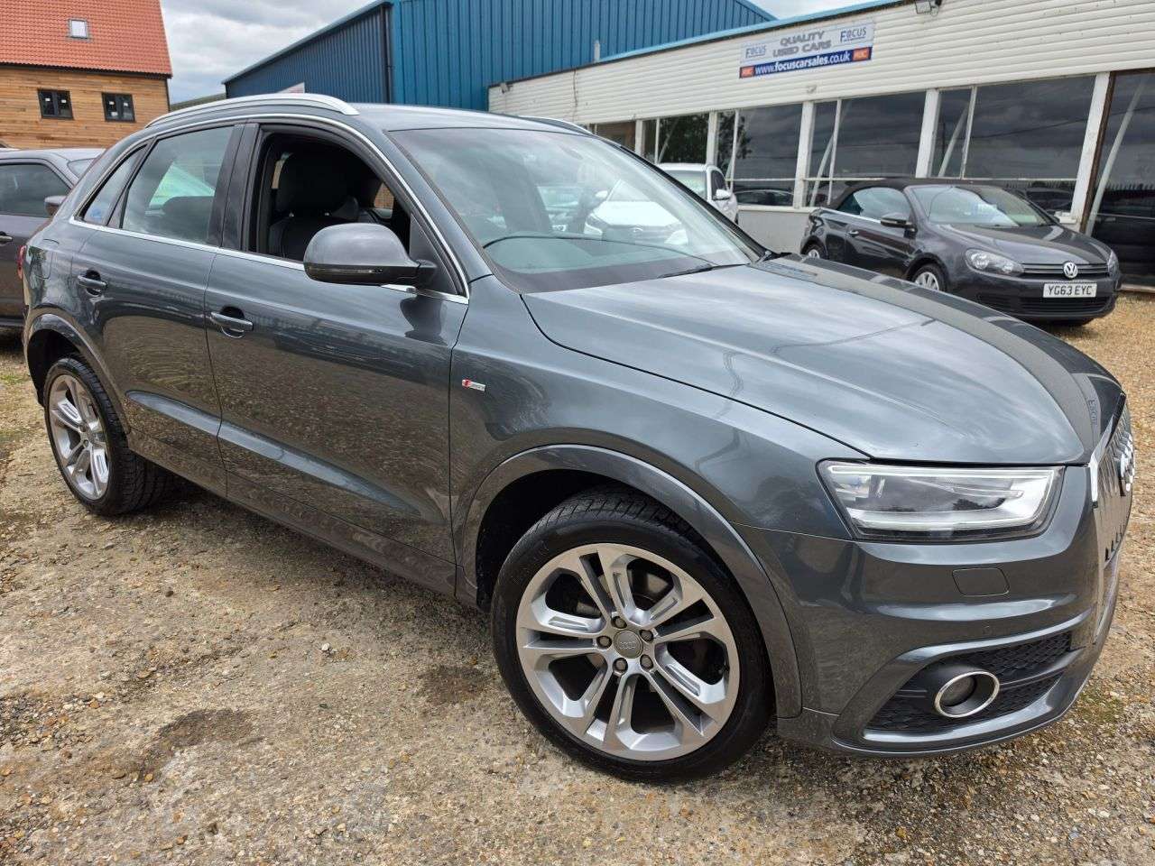 A 2013 AUDI Q3 2.0 TDI S line SUV 5dr Diesel Manual Euro 5 (s/s) (140 ps) PART LEATHER + C A 2013 AUDI Q3 2.0 TDI S line SUV 5dr Diesel Manual Euro 5 (s/s) (140 ps) PART LEATHER + C