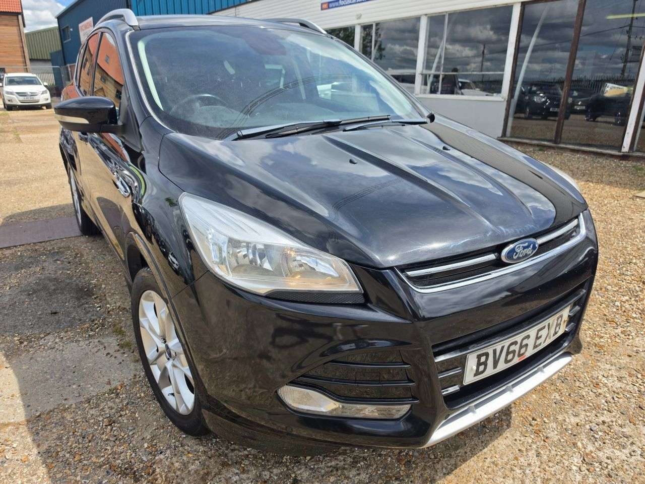 A 2016 FORD KUGA 2.0 TDCi Titanium Sport SUV 5dr Diesel Manual 2WD Euro 6 (s/s) (150 ps) TIT A 2016 FORD KUGA 2.0 TDCi Titanium Sport SUV 5dr Diesel Manual 2WD Euro 6 (s/s) (150 ps) TIT