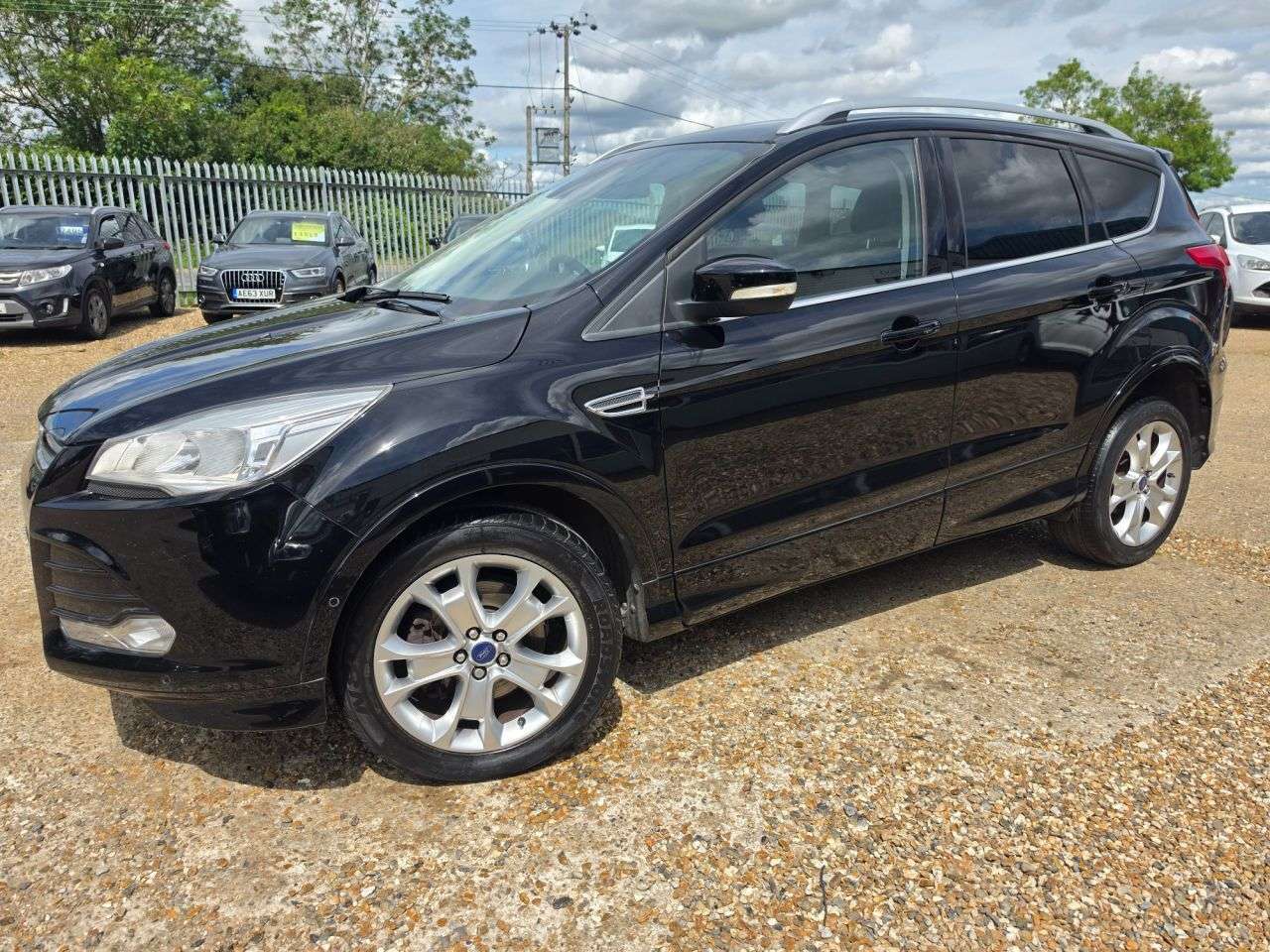 A 2016 FORD KUGA 2.0 TDCi Titanium Sport SUV 5dr Diesel Manual 2WD Euro 6 (s/s) (150 ps) TIT A 2016 FORD KUGA 2.0 TDCi Titanium Sport SUV 5dr Diesel Manual 2WD Euro 6 (s/s) (150 ps) TIT