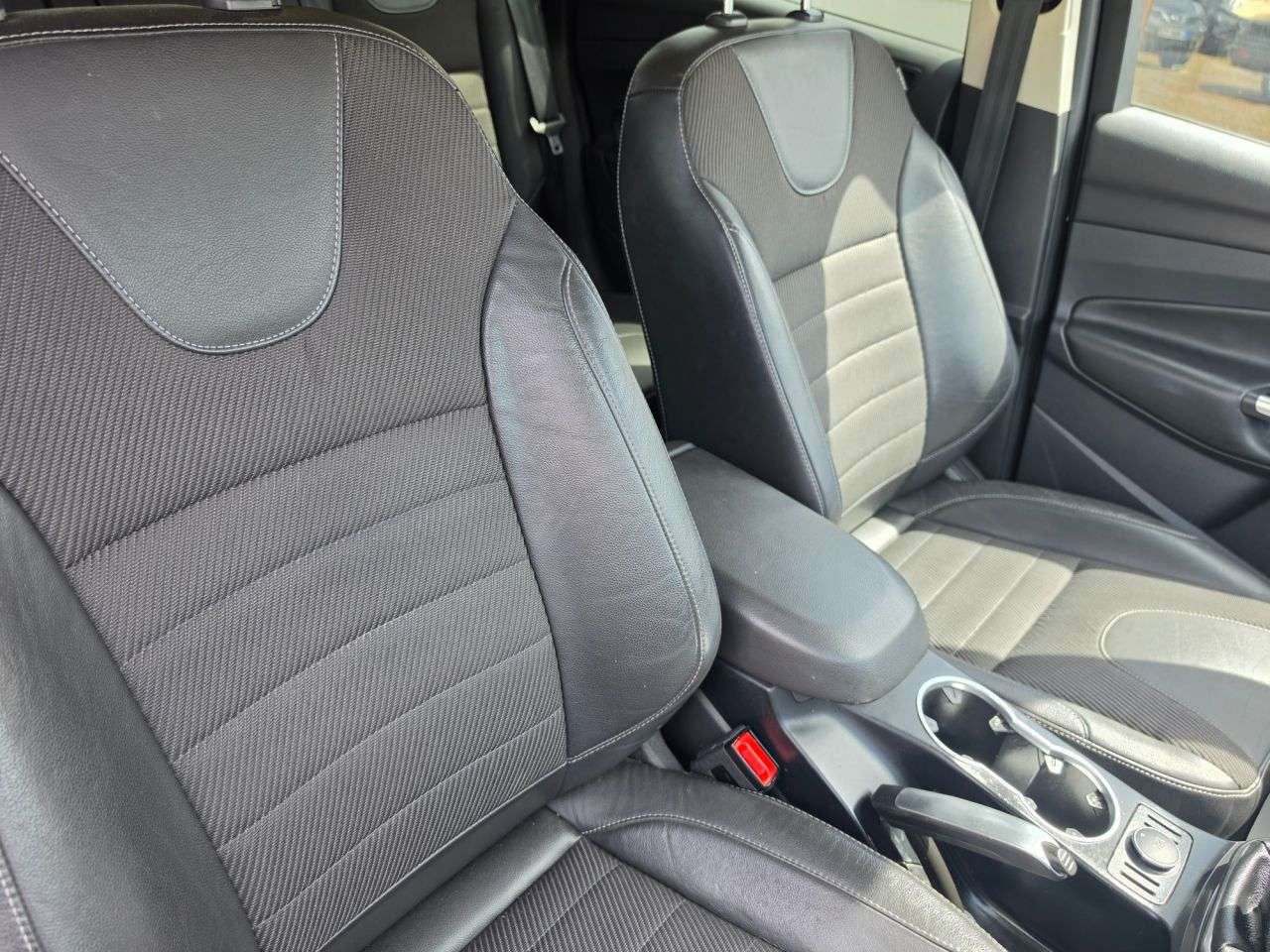 2016 FORD KUGA 2016 FORD KUGA