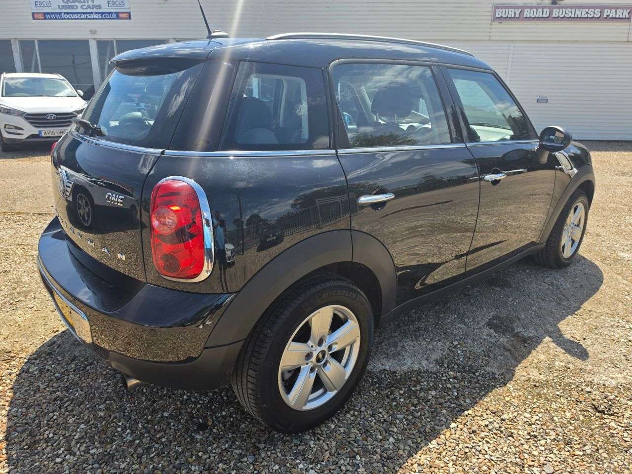 2015 MINI COUNTRYMAN 2015 MINI COUNTRYMAN
