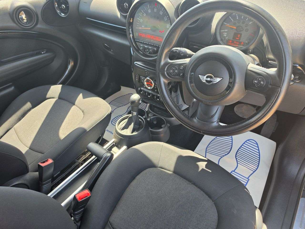 2015 MINI COUNTRYMAN 2015 MINI COUNTRYMAN