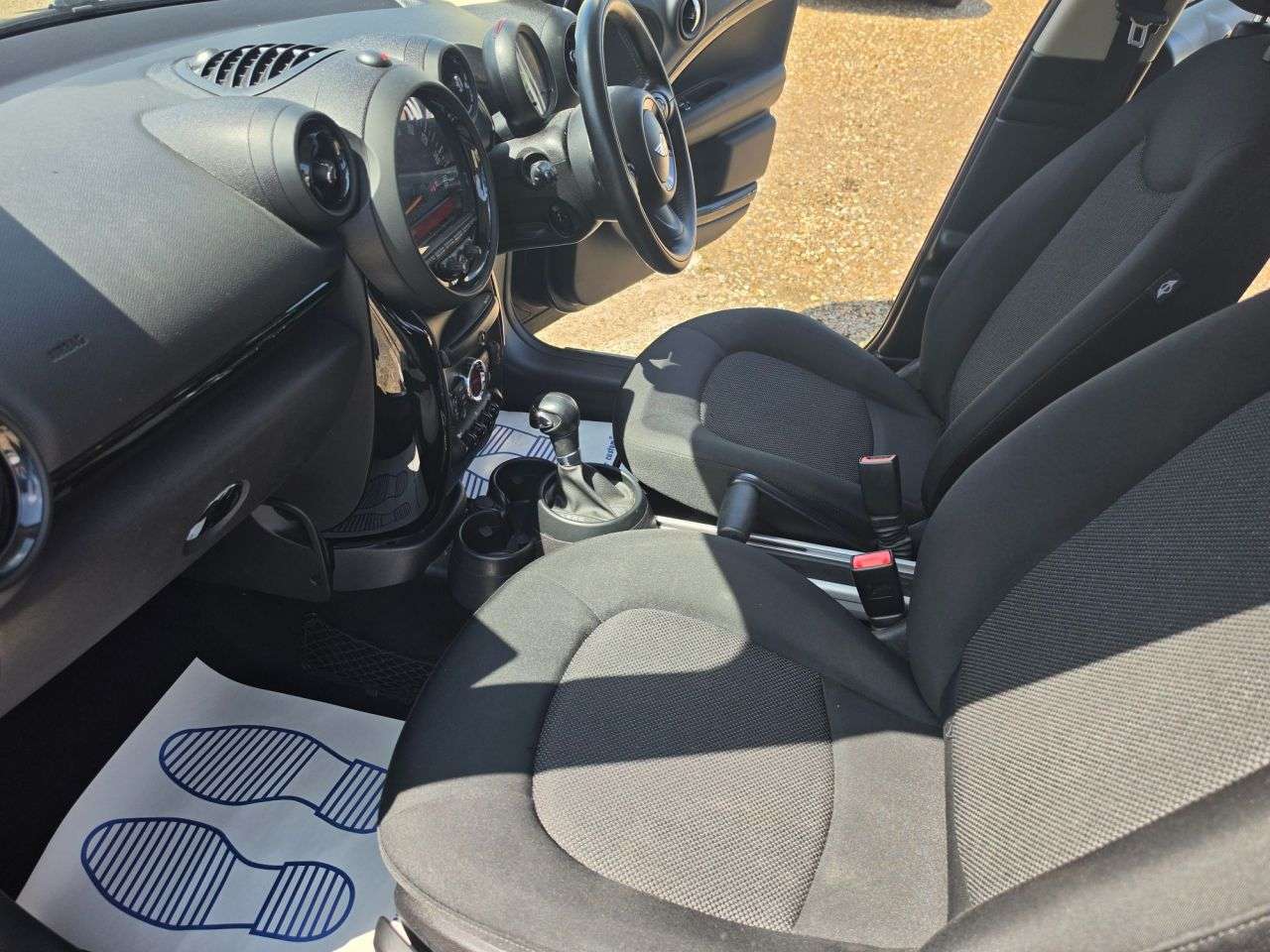 2015 MINI COUNTRYMAN 2015 MINI COUNTRYMAN