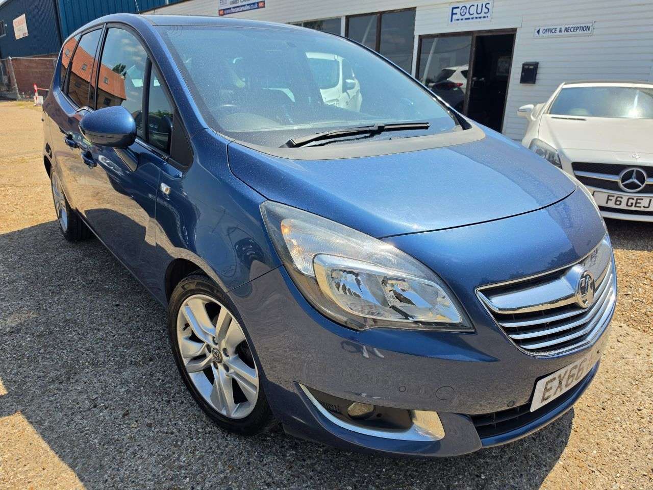 A 2016 VAUXHALL MERIVA 1.4i Turbo SE MPV 5dr Petrol Manual Euro 6 (120 ps) COLD AC + PAN ROOF + CR A 2016 VAUXHALL MERIVA 1.4i Turbo SE MPV 5dr Petrol Manual Euro 6 (120 ps) COLD AC + PAN ROOF + CR