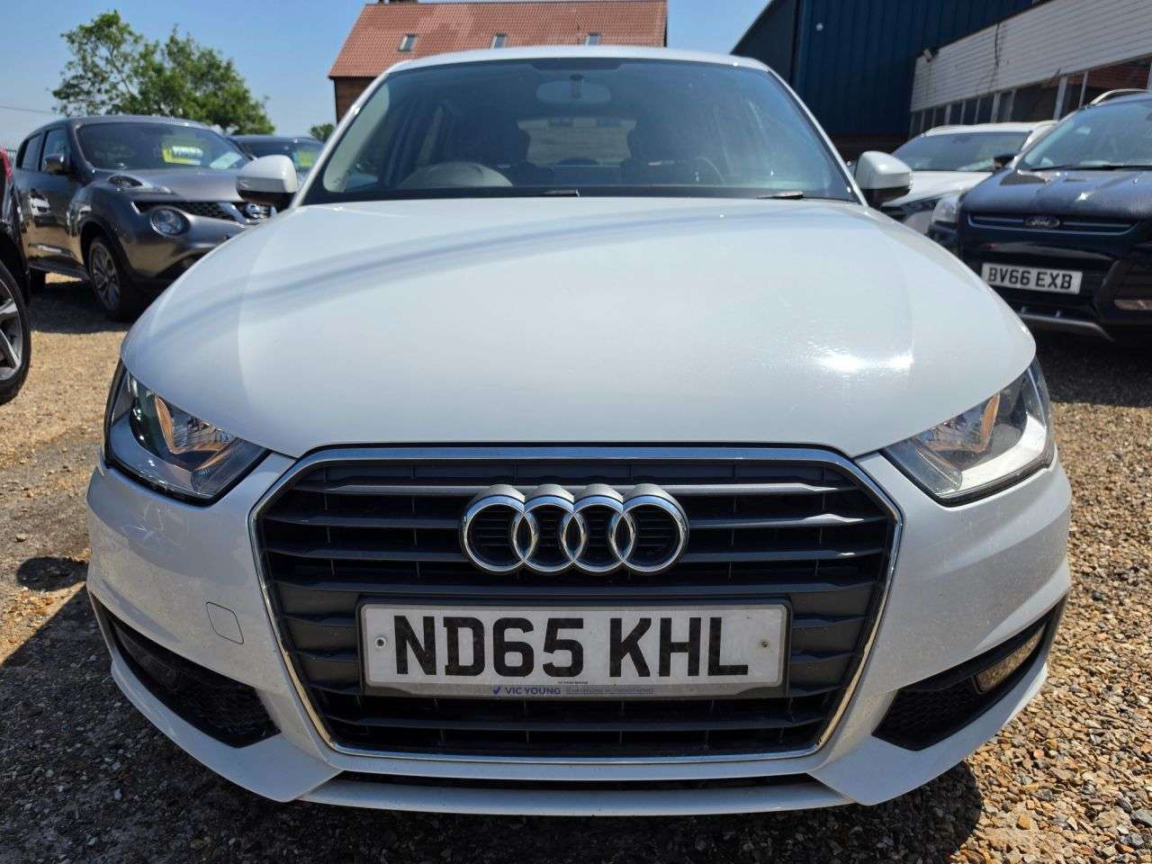 2015 AUDI A1 2015 AUDI A1