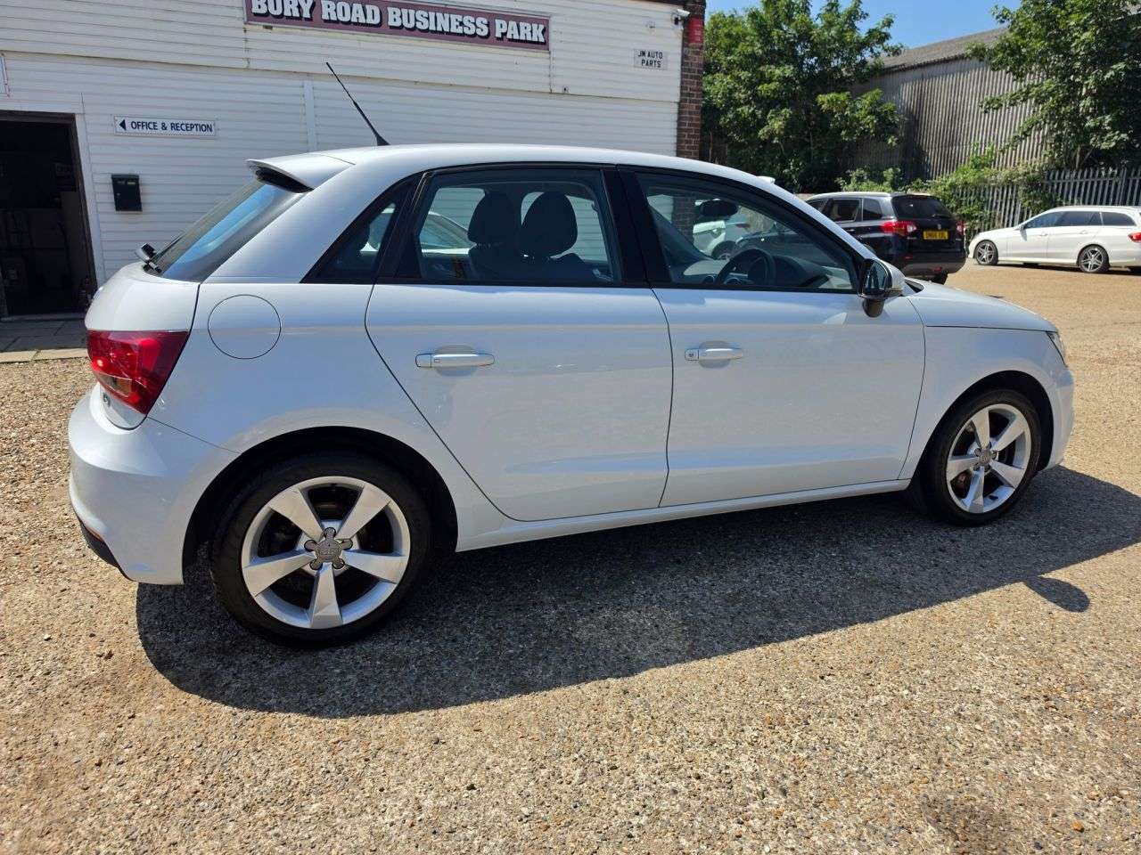 2015 AUDI A1 2015 AUDI A1