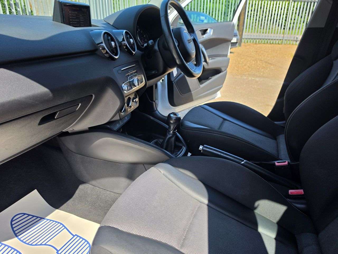 2015 AUDI A1 2015 AUDI A1