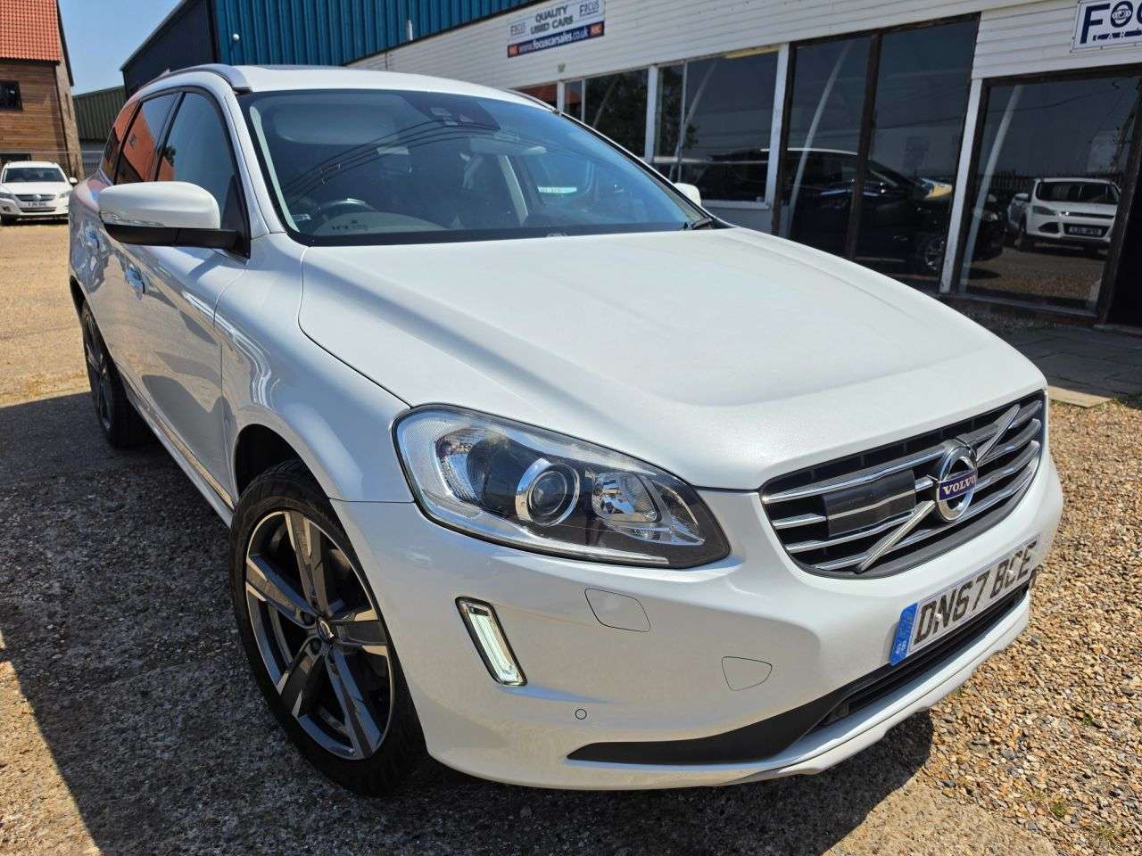 2017 VOLVO XC60 2017 VOLVO XC60