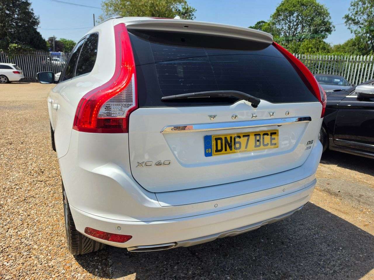 2017 VOLVO XC60 2017 VOLVO XC60