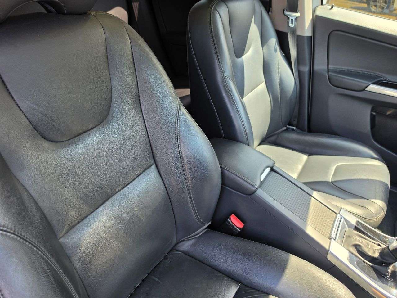 2017 VOLVO XC60 2017 VOLVO XC60