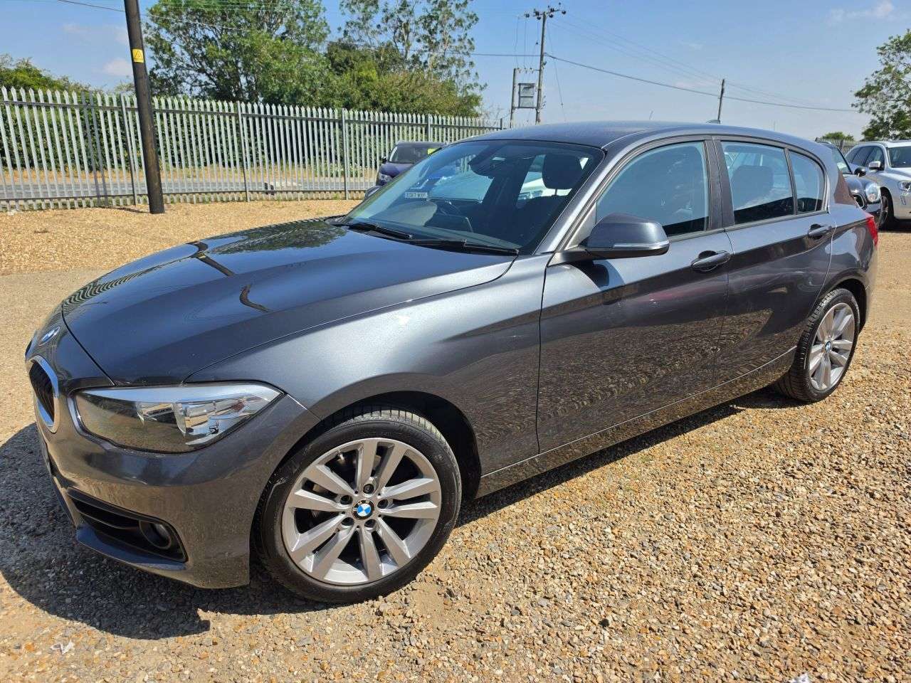 A 2017 BMW 1 SERIES 1.5 116d Sport Hatchback 5dr Diesel Manual Euro 6 (s/s) (116 ps) SATNAV + £ A 2017 BMW 1 SERIES 1.5 116d Sport Hatchback 5dr Diesel Manual Euro 6 (s/s) (116 ps) SATNAV + £