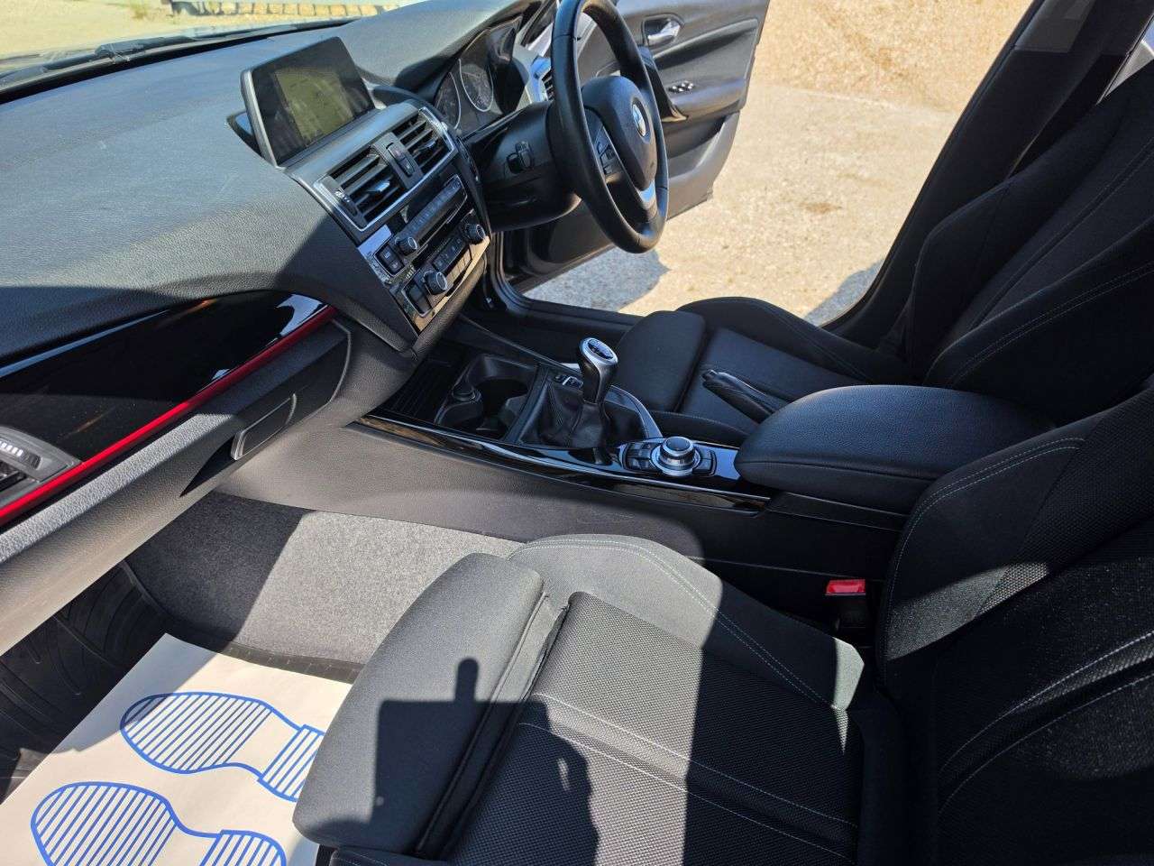 2017 BMW 1 SERIES 2017 BMW 1 SERIES
