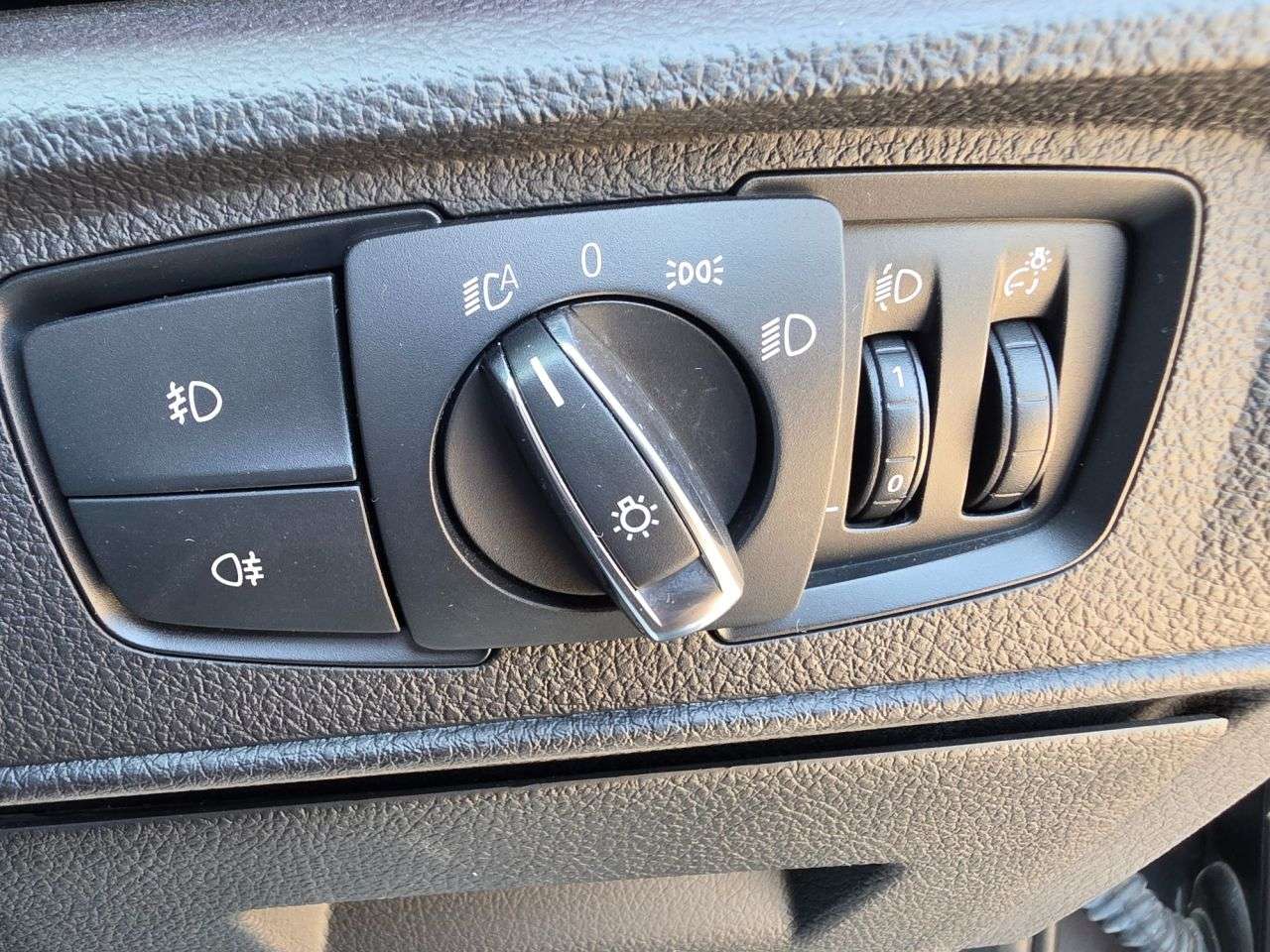 2017 BMW 1 SERIES 2017 BMW 1 SERIES