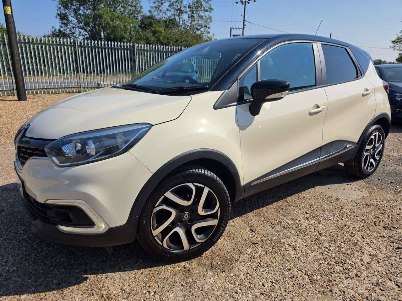 2018 RENAULT CAPTUR 2018 RENAULT CAPTUR