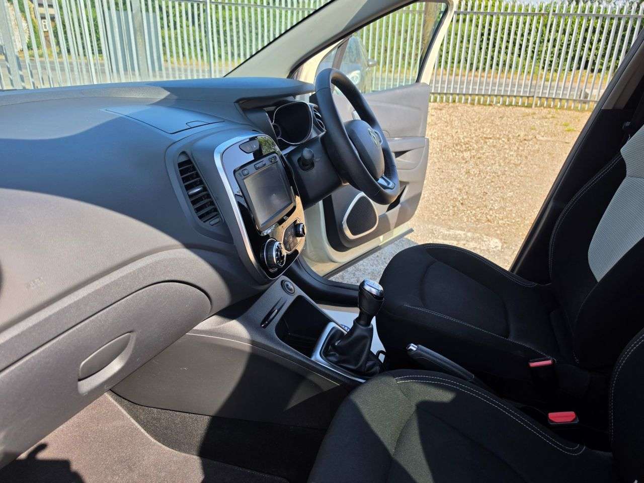 2018 RENAULT CAPTUR 2018 RENAULT CAPTUR