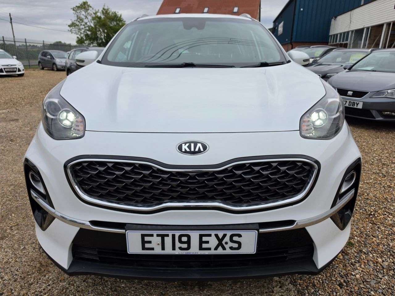 A 2019 KIA SPORTAGE 1.6 GDi 2 SUV 5dr Petrol Manual Euro 6 (s/s) (130 bhp) REVERSE CAMERA + NAV A 2019 KIA SPORTAGE 1.6 GDi 2 SUV 5dr Petrol Manual Euro 6 (s/s) (130 bhp) REVERSE CAMERA + NAV