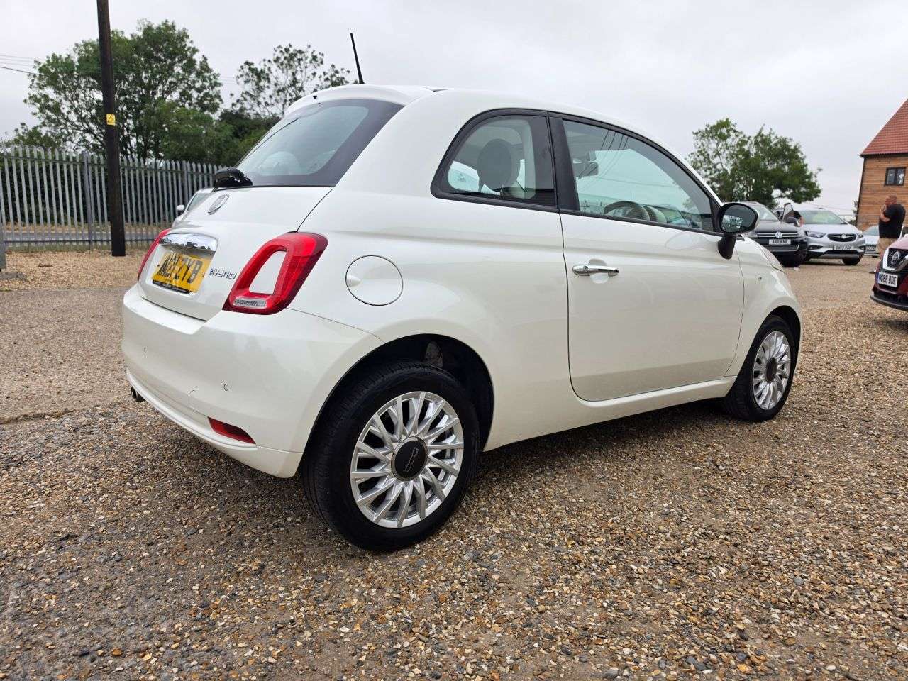 2021 FIAT 500 2021 FIAT 500