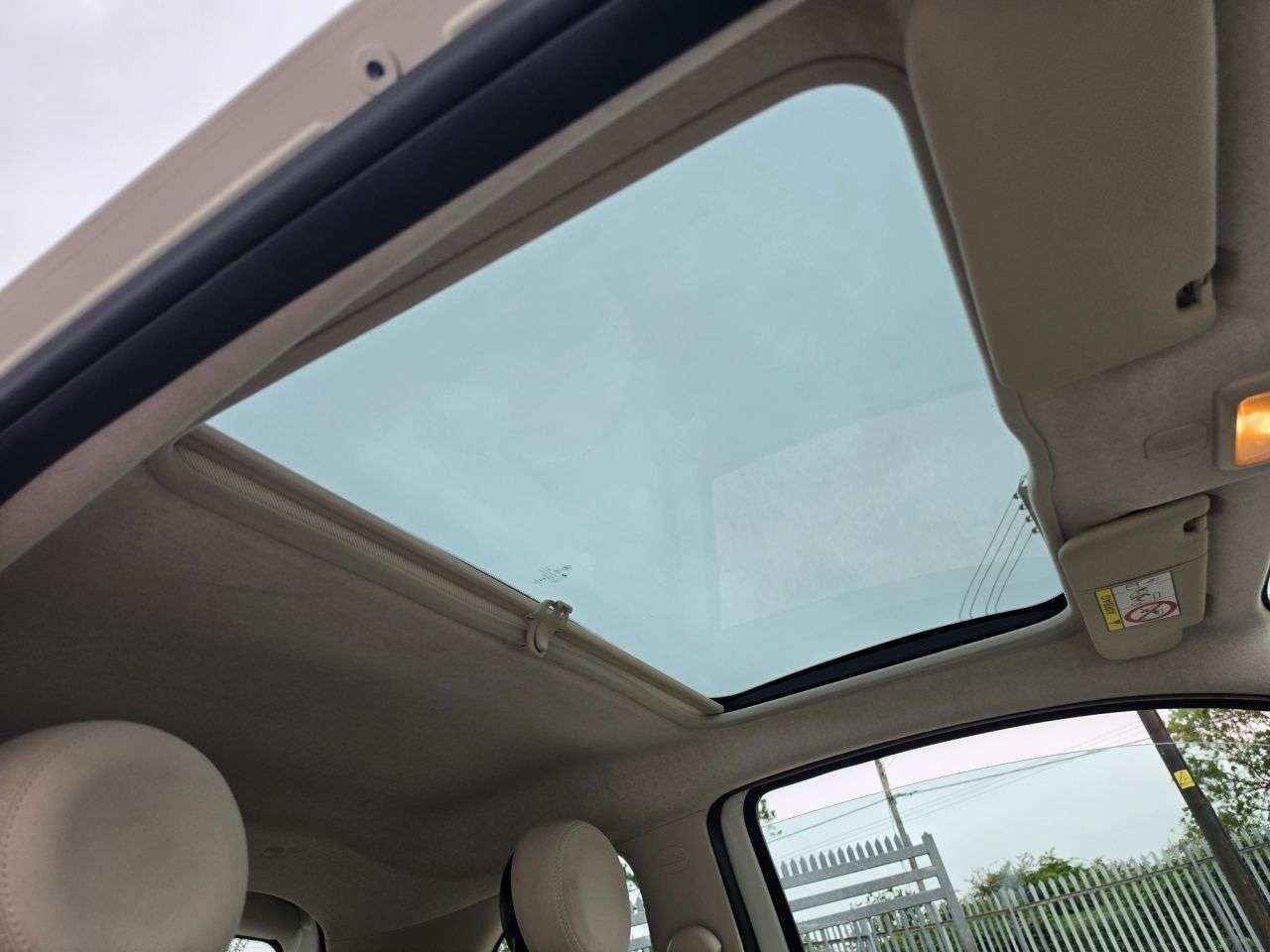 2021 FIAT 500 2021 FIAT 500