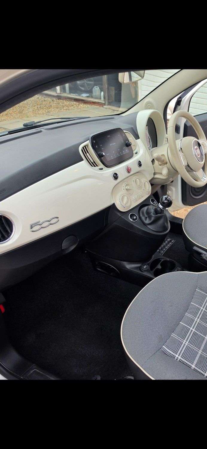 2021 FIAT 500 2021 FIAT 500