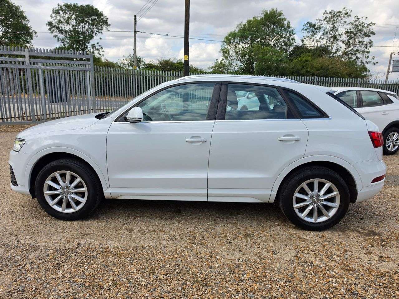 2017 AUDI Q3 2017 AUDI Q3