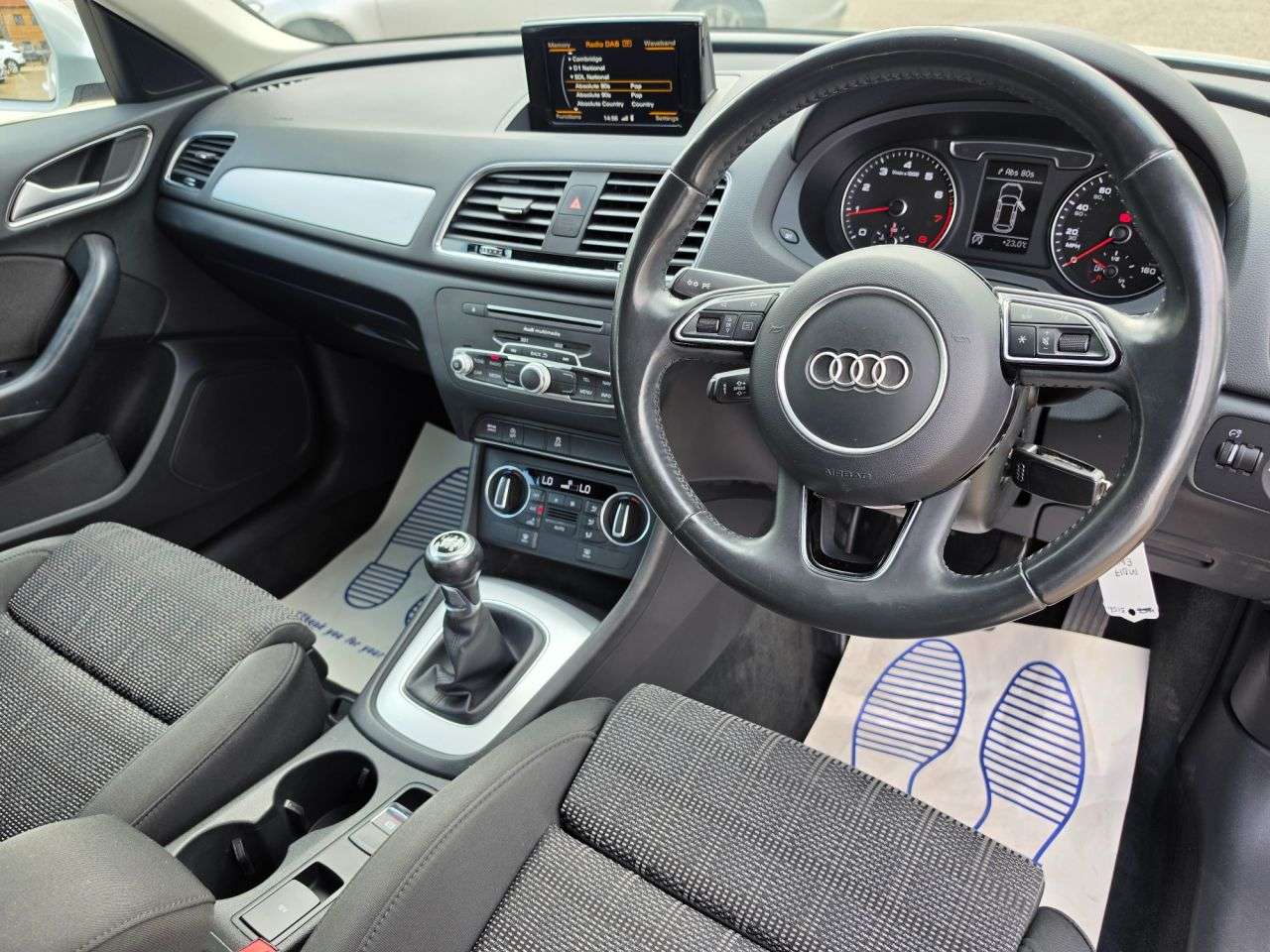 2017 AUDI Q3 2017 AUDI Q3